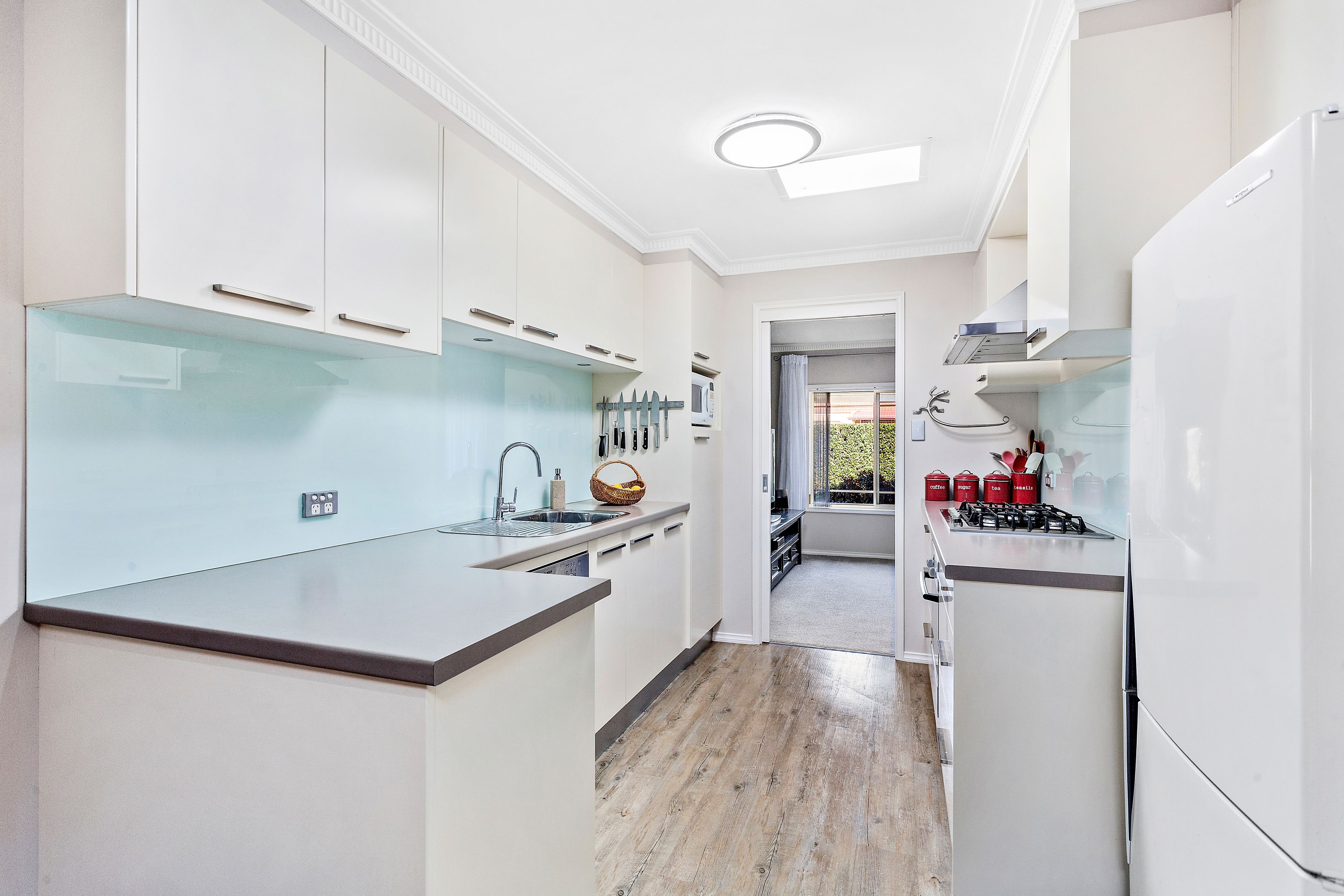 1/10 Spoonbill Place, Albion Park Rail, NSW 2527