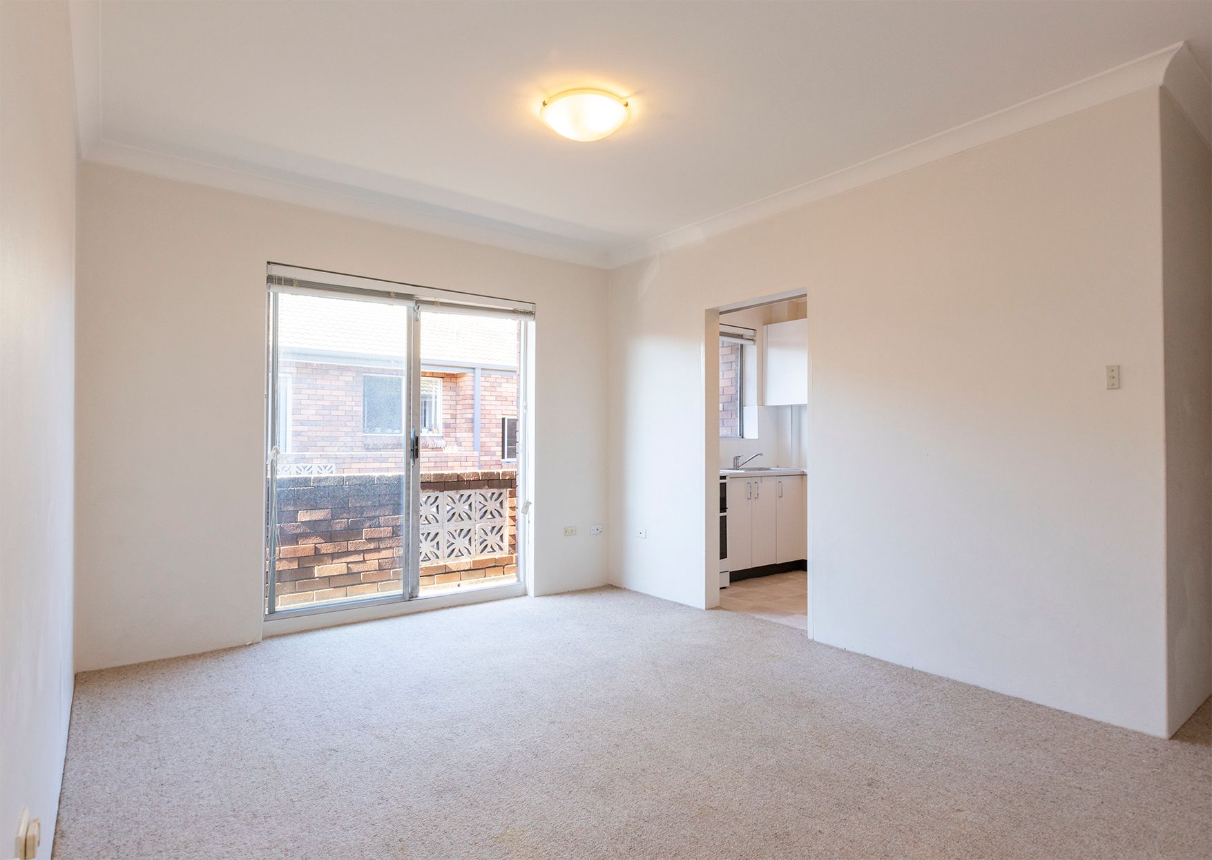 9/4 Macintosh Street, Mascot, NSW 2020