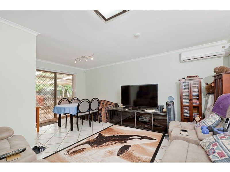 27 Brushtail Crescent, Doolandella, QLD 4077