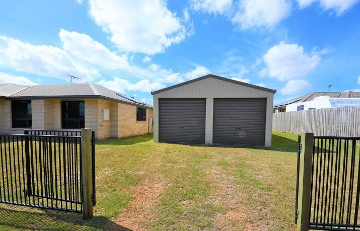 2 Mamalis Street, Gracemere, QLD 4702