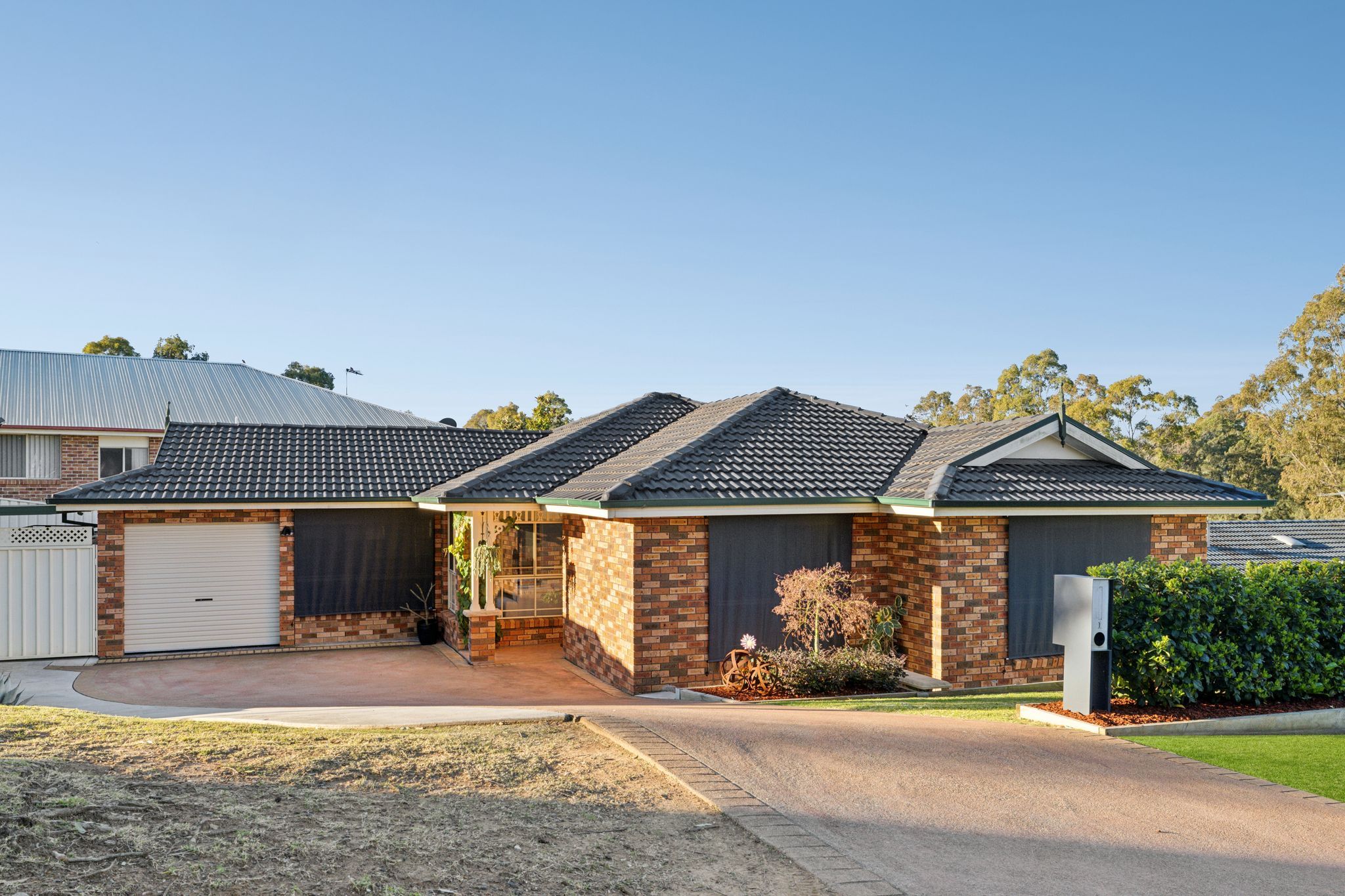 1 Hogue Place, Mount Annan, NSW 2567