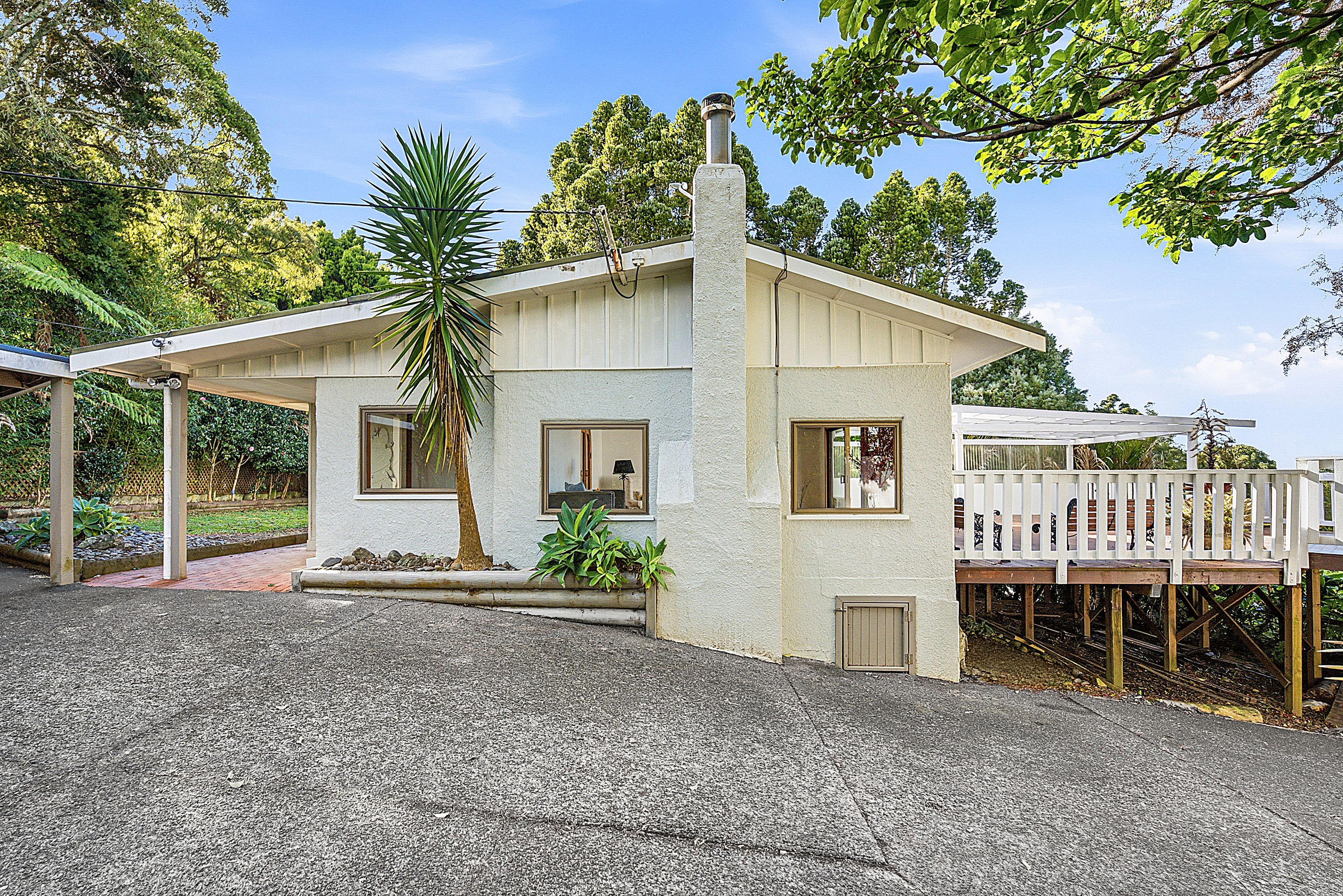 122 Otitori Bay Road, Titirangi, Waitakere City
