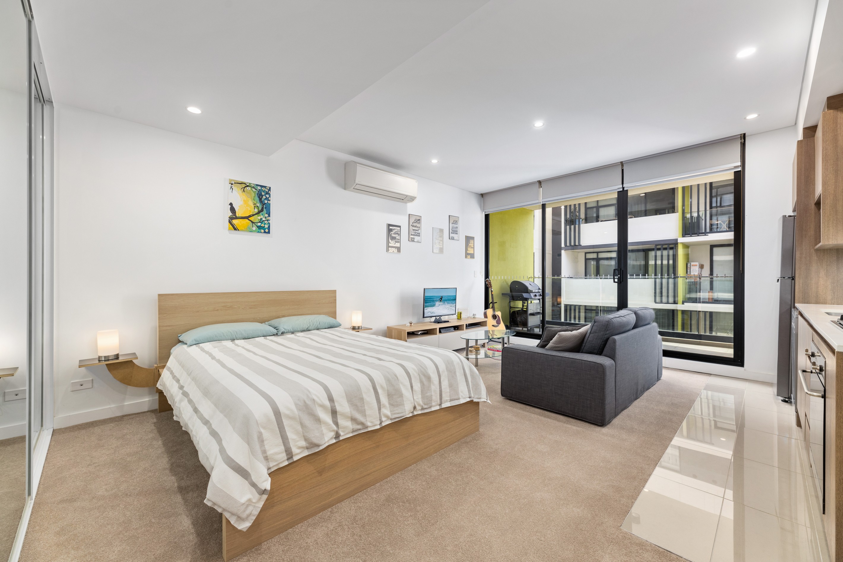 D202/42 Pinnacle Street, Miranda, NSW 2228