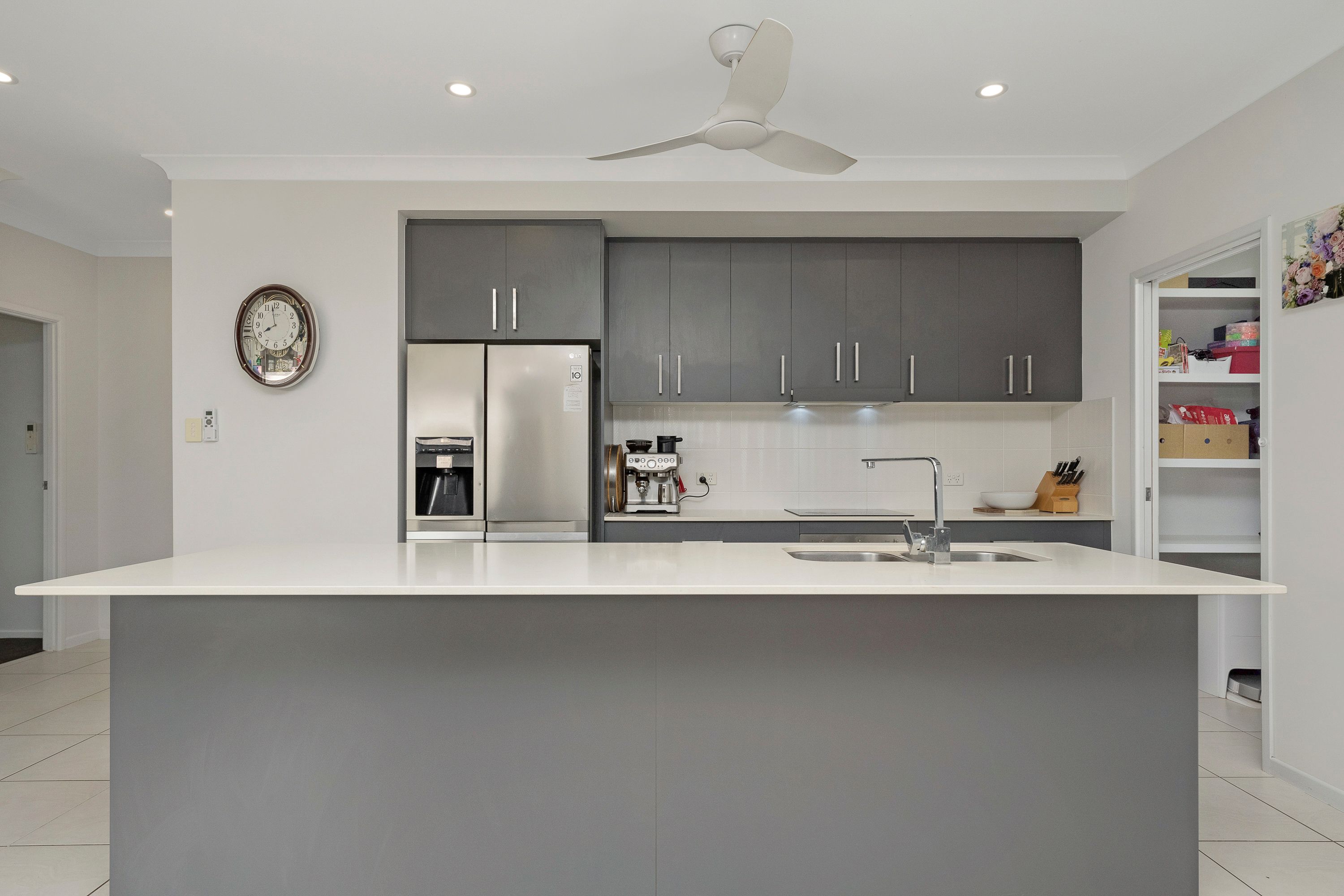 75 Iona Avenue — photo 6 of 13