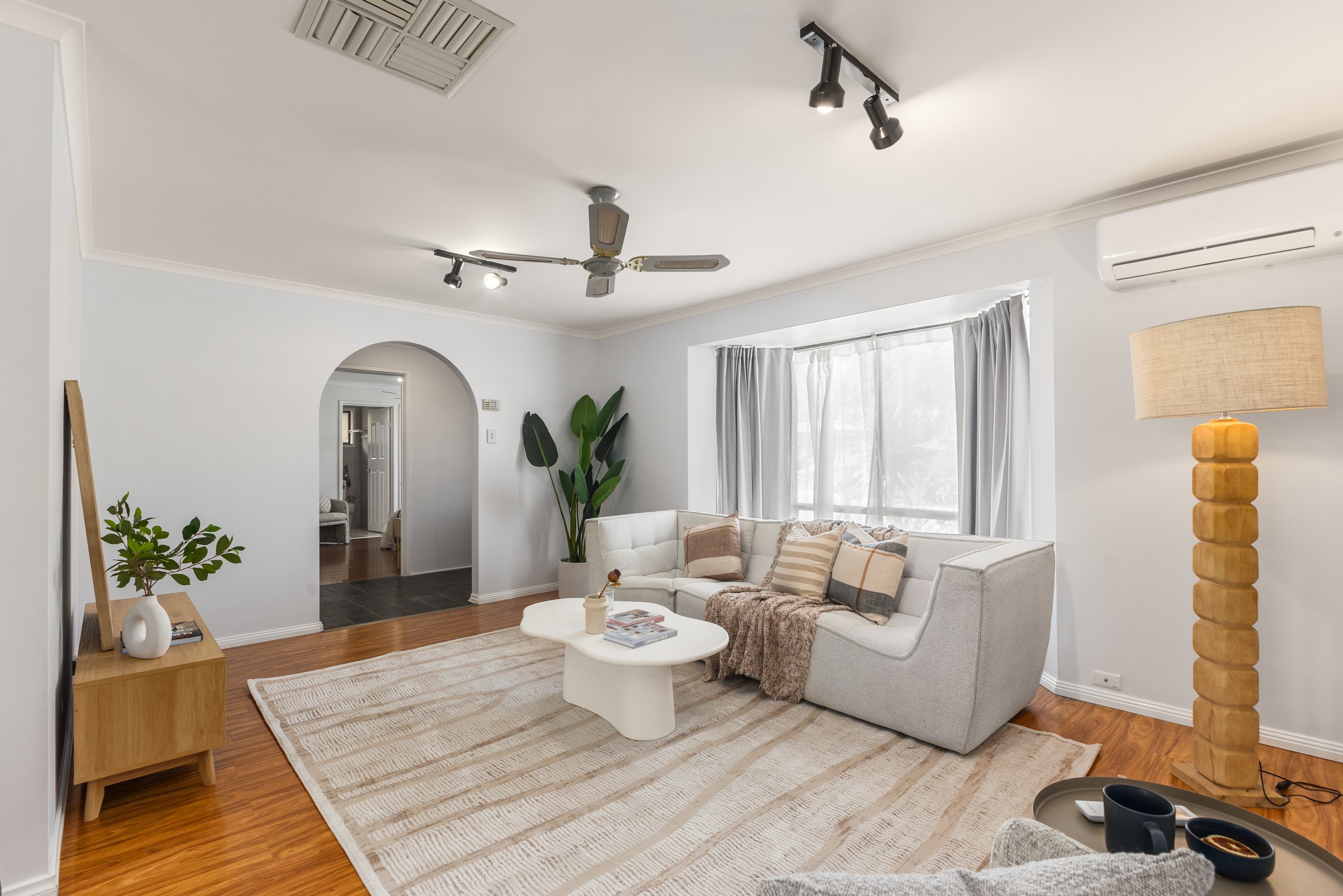 21 Coachhouse Drive, Gulfview Heights, SA 5096