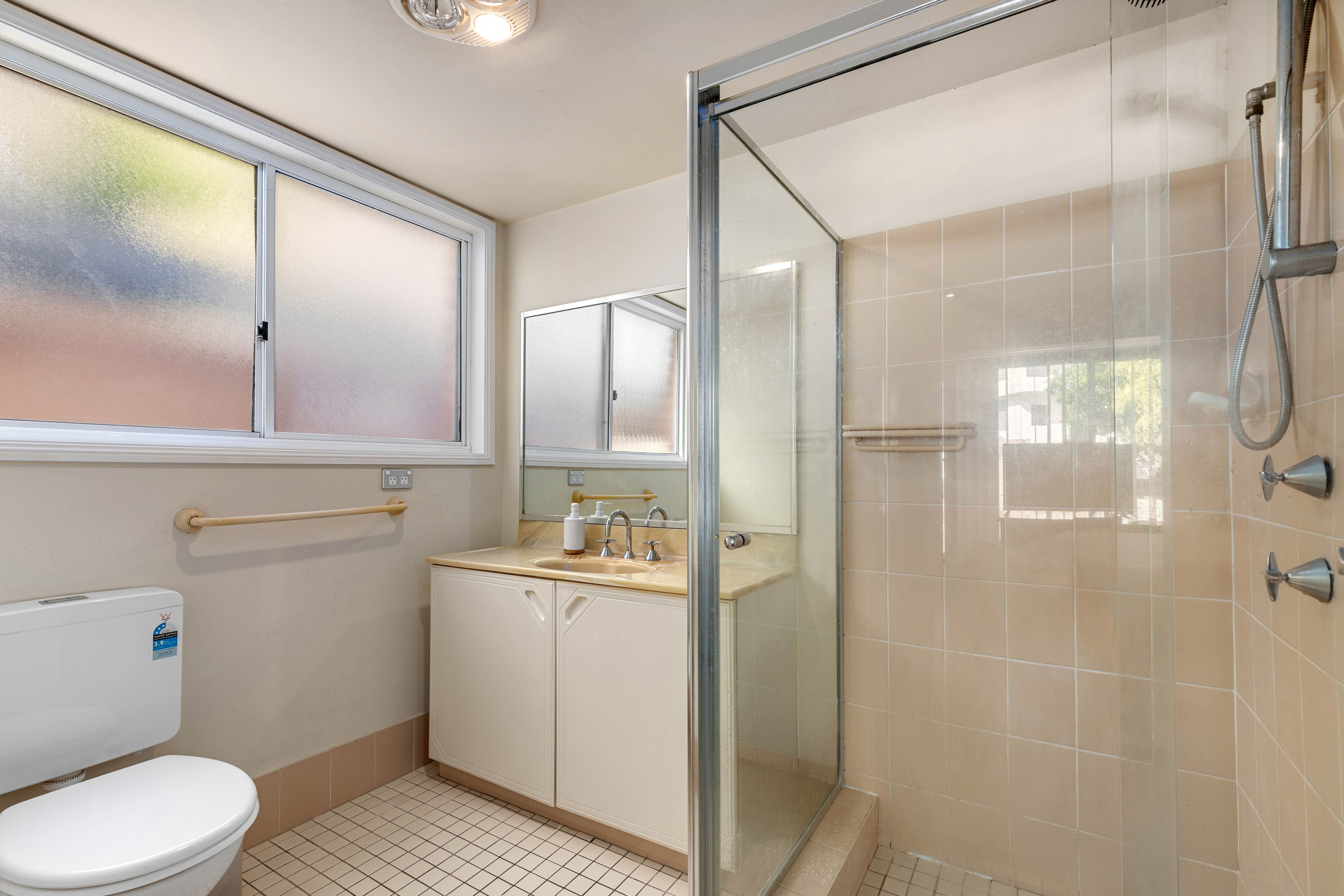 43 Seymour Street — photo 11 of 17