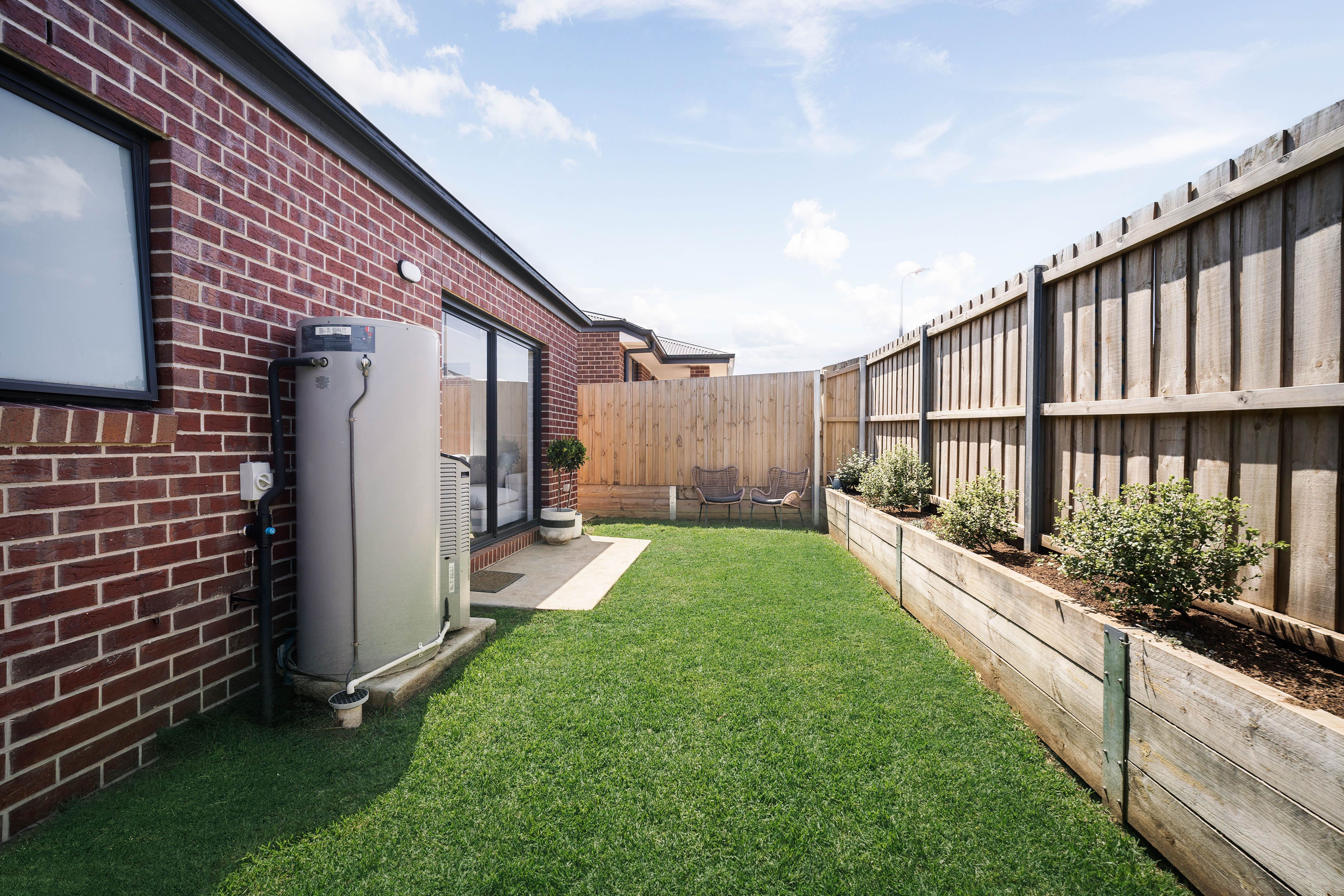 10 Weeyan Street — photo 14 of 16