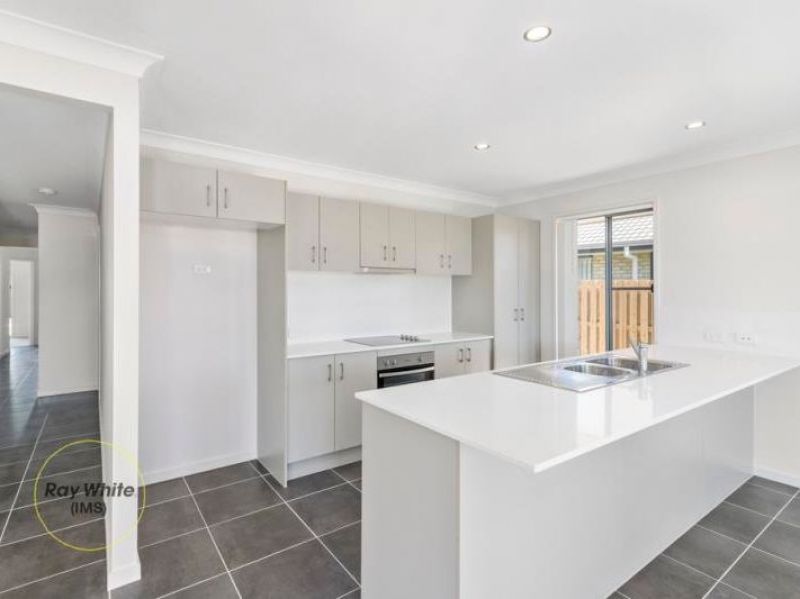 7 Avondale Drive, Pimpama, QLD 4209
