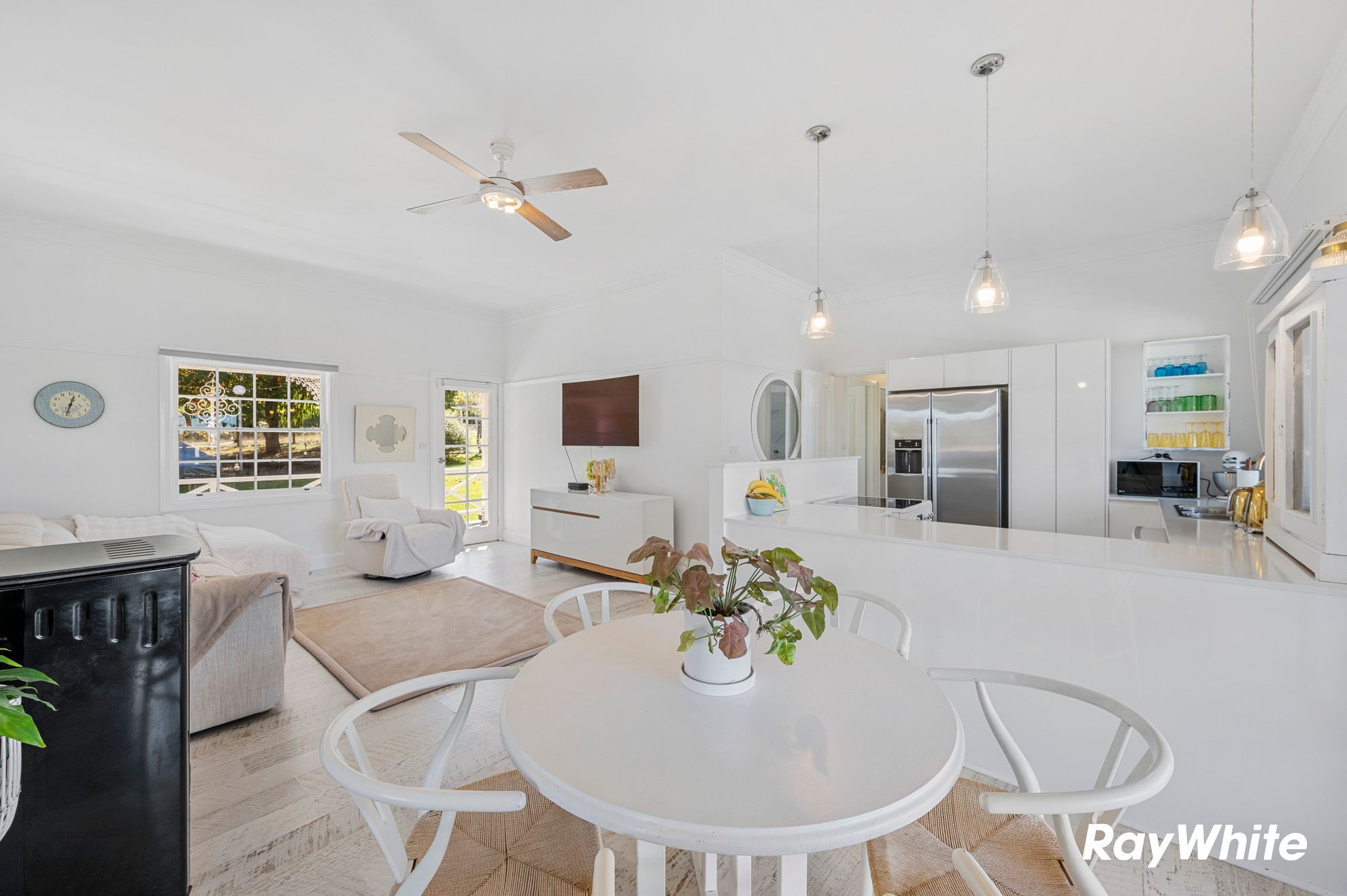 4131 Princes Highway — photo 3 of 30