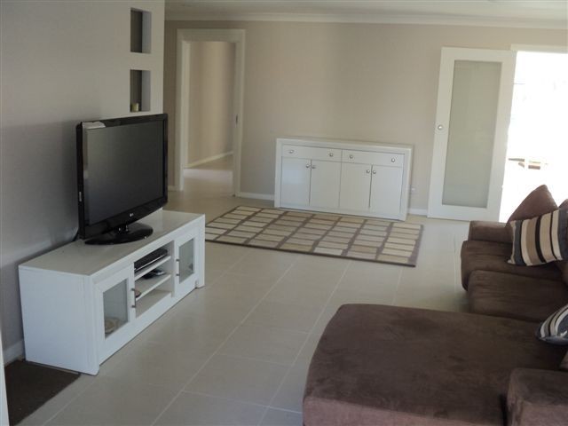 3 Matthew Flinders Drive, Paradise Point, QLD 4216