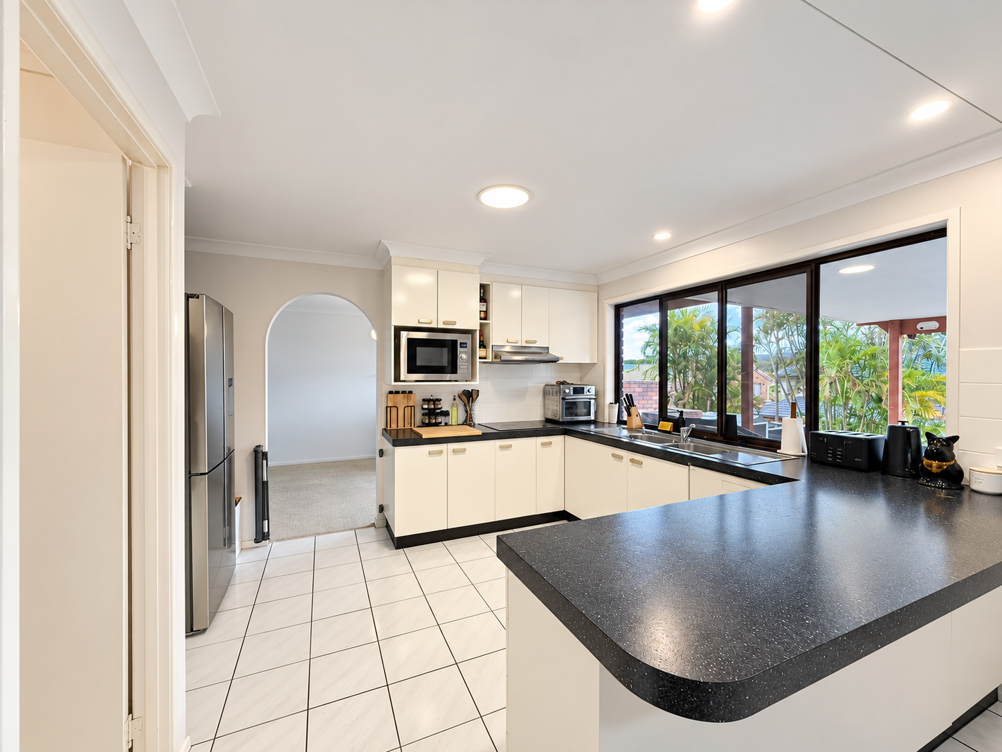 203 Horizon Drive, Westlake, QLD 4074 - House for Rent - Ray White ...
