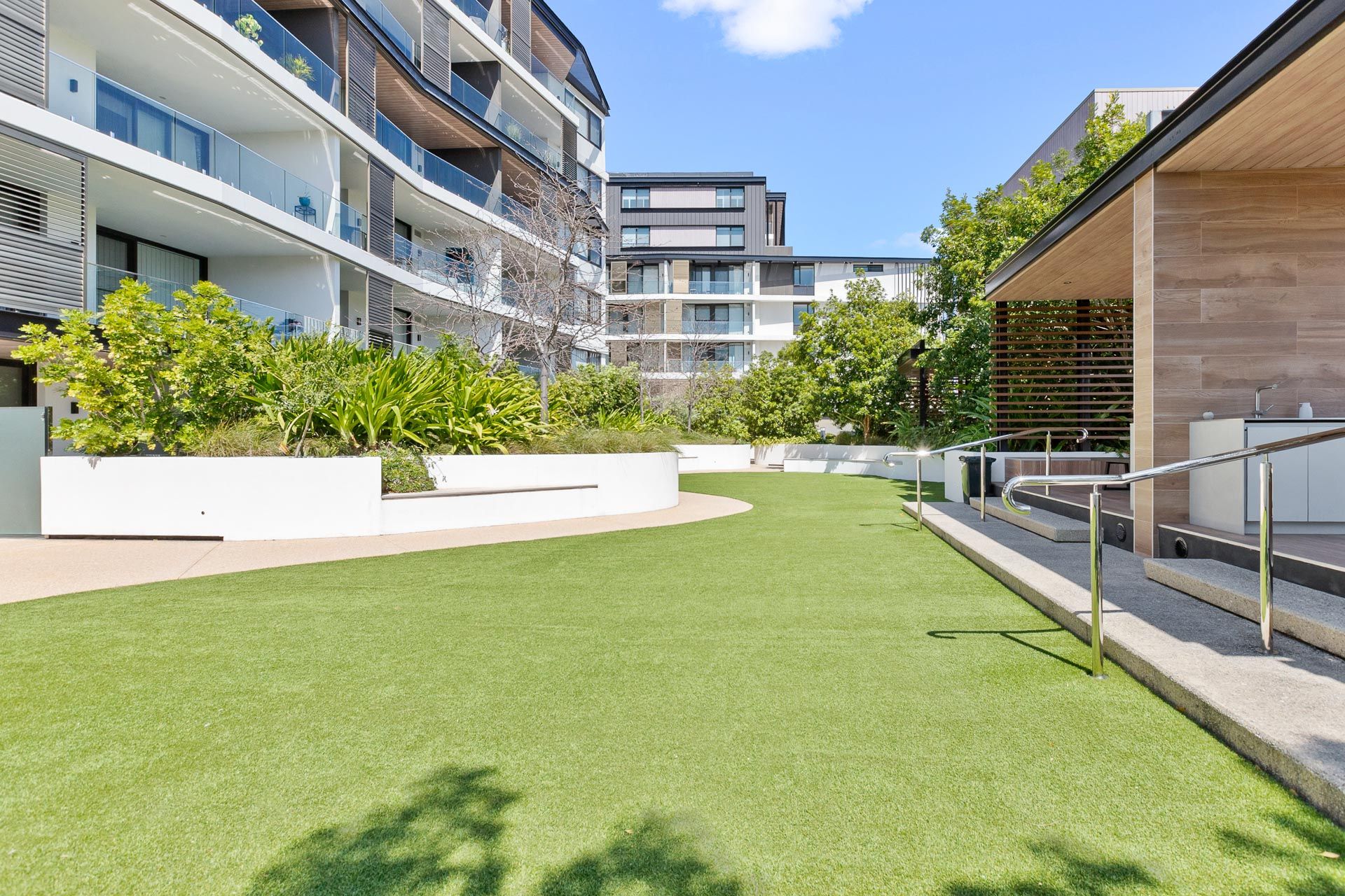 80/16 Marina Drive — photo 17 of 26