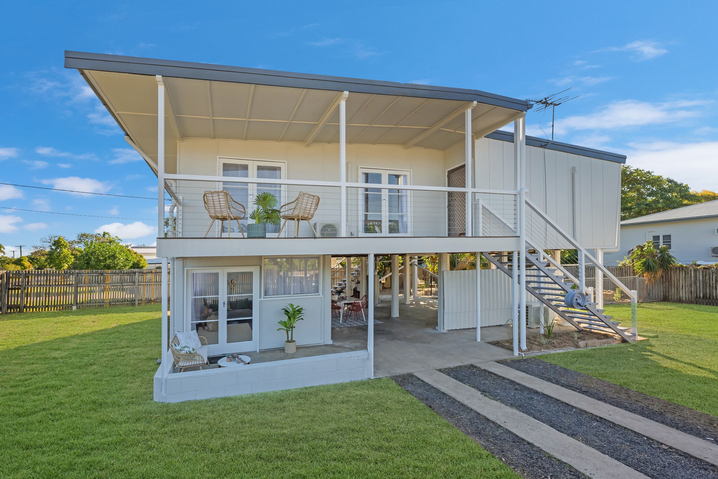 12 Gulliver Street, Mundingburra QLD 4812