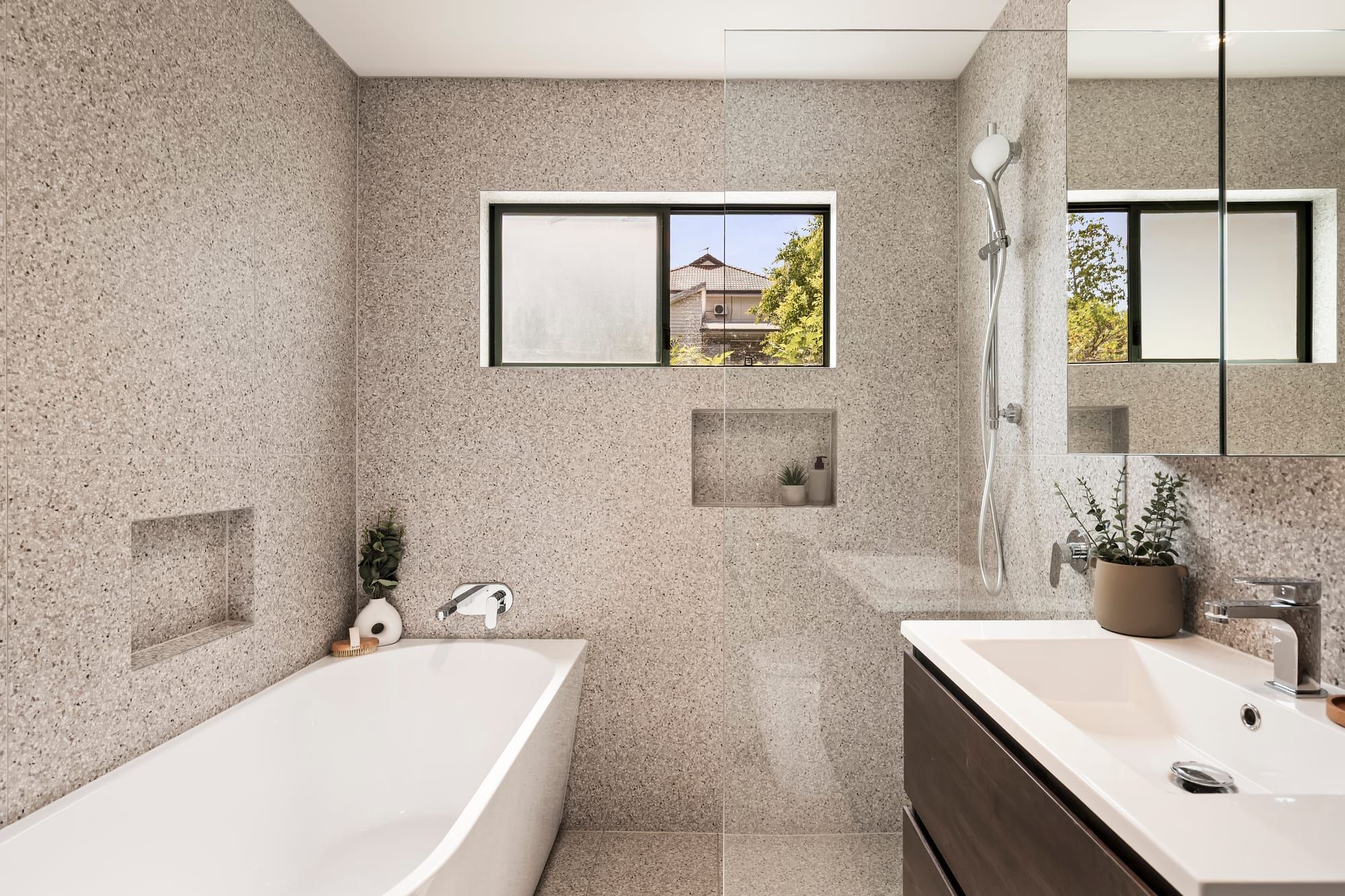 6 Sargent Street — photo 10 of 15