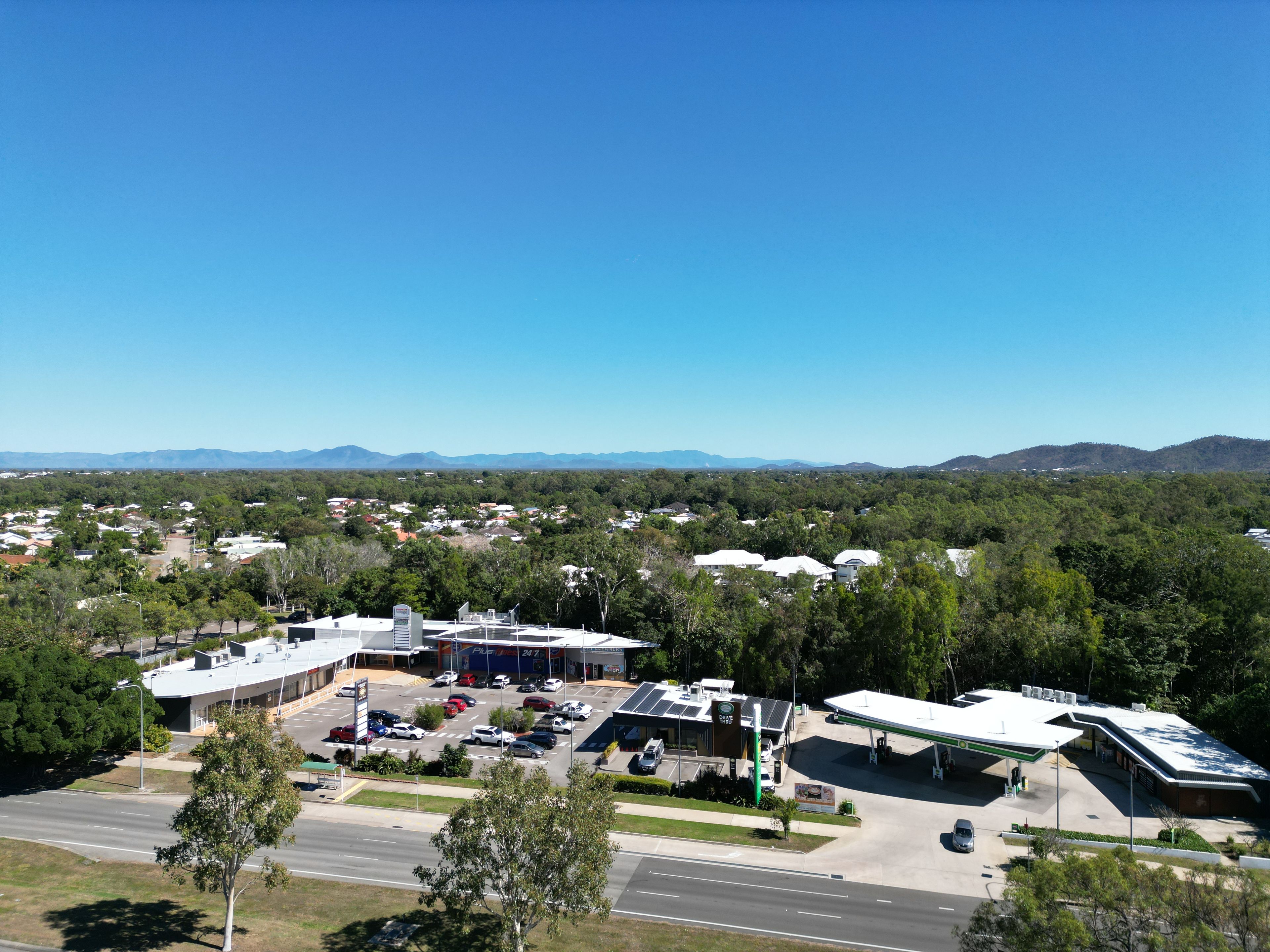 Shop 4/1-3 Riverside Boulevard, Douglas, QLD 4814