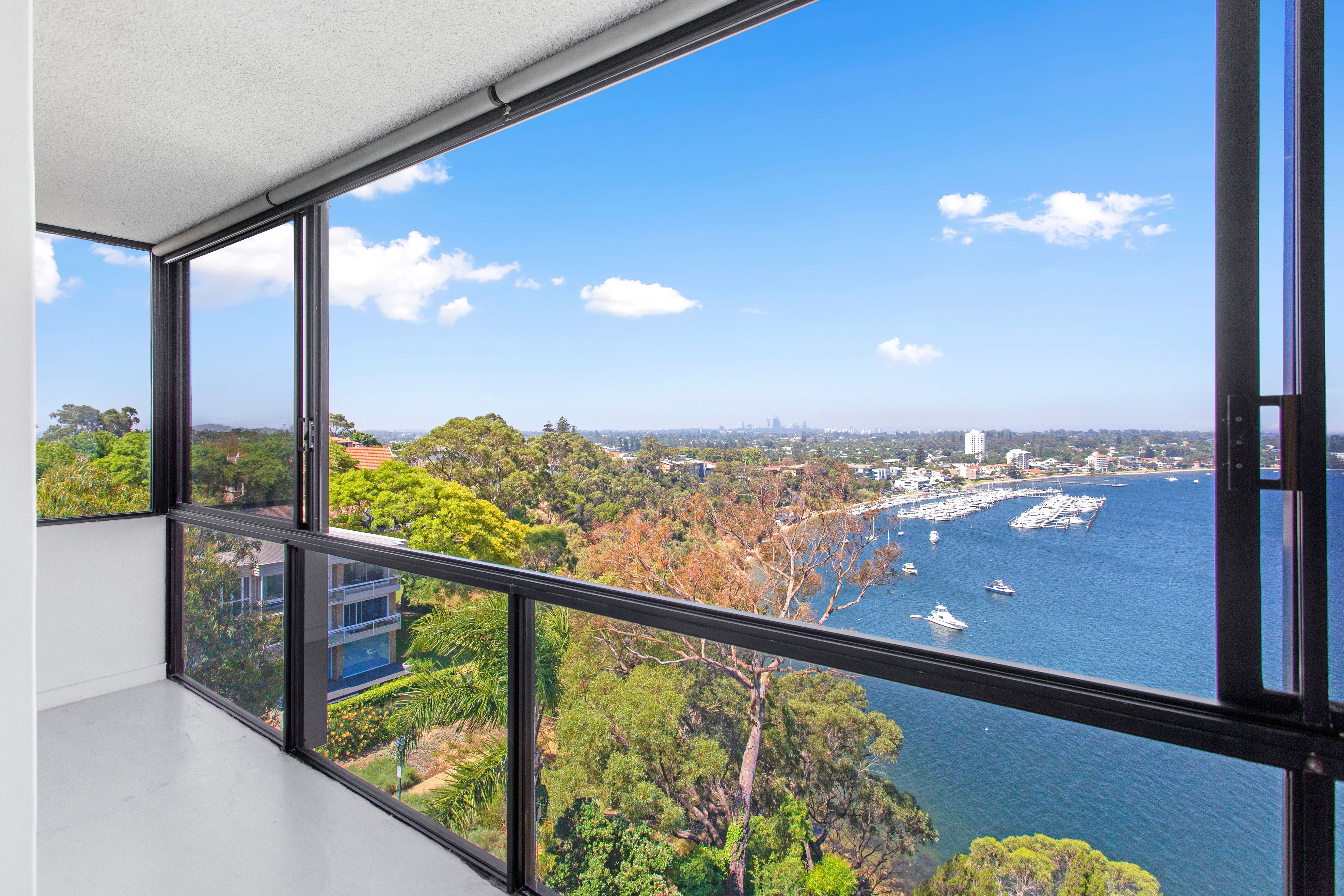 9/2 Bindaring Parade, Claremont, WA 6010