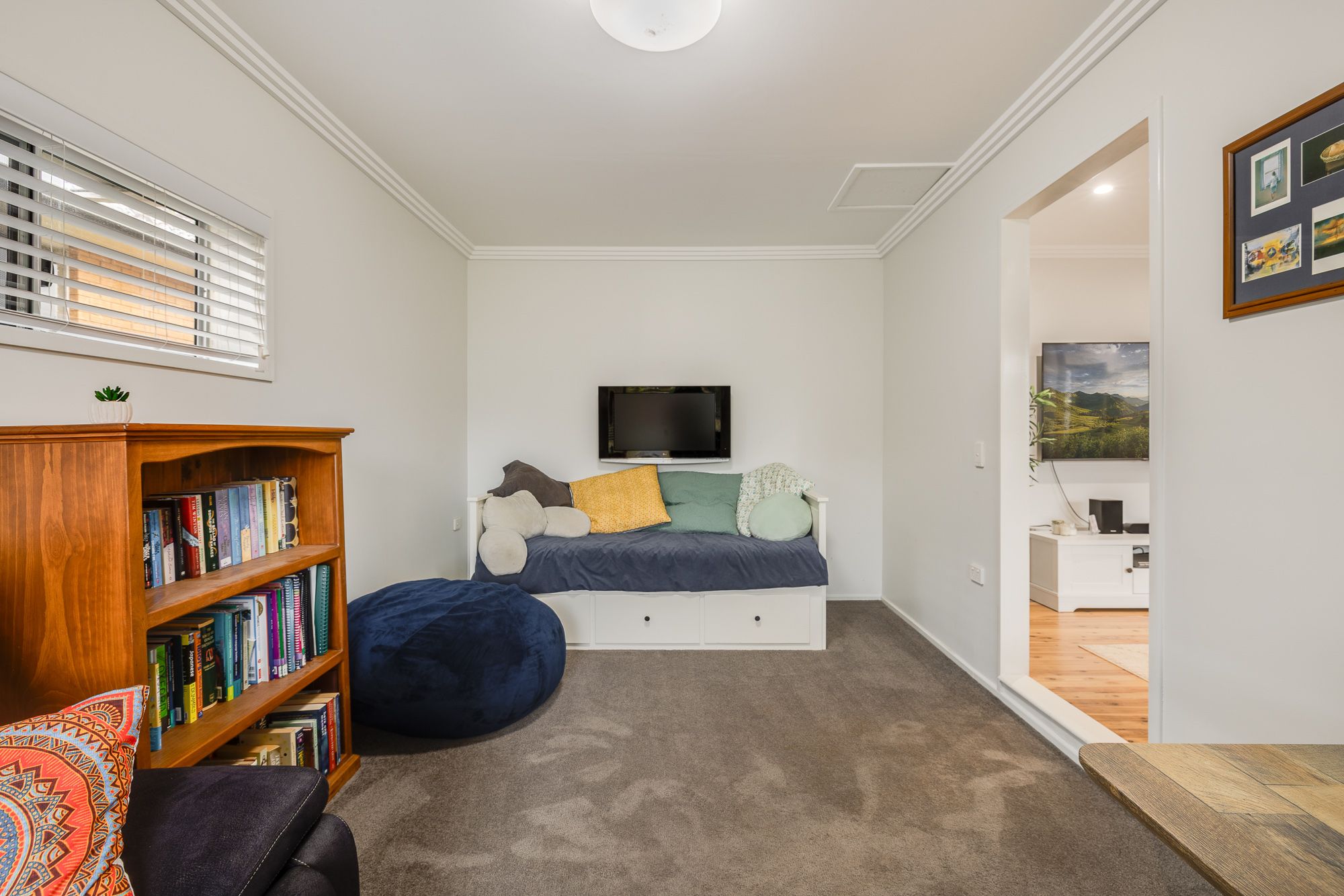 16 Weller Street — photo 8 of 16