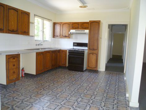 13 Ramsden Way, Morley, WA 6062