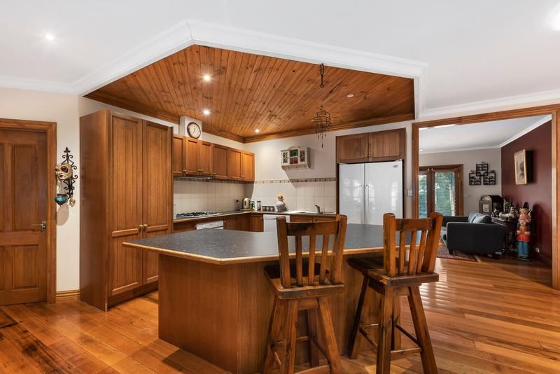 14 Fern Street, The Basin, VIC 3154
