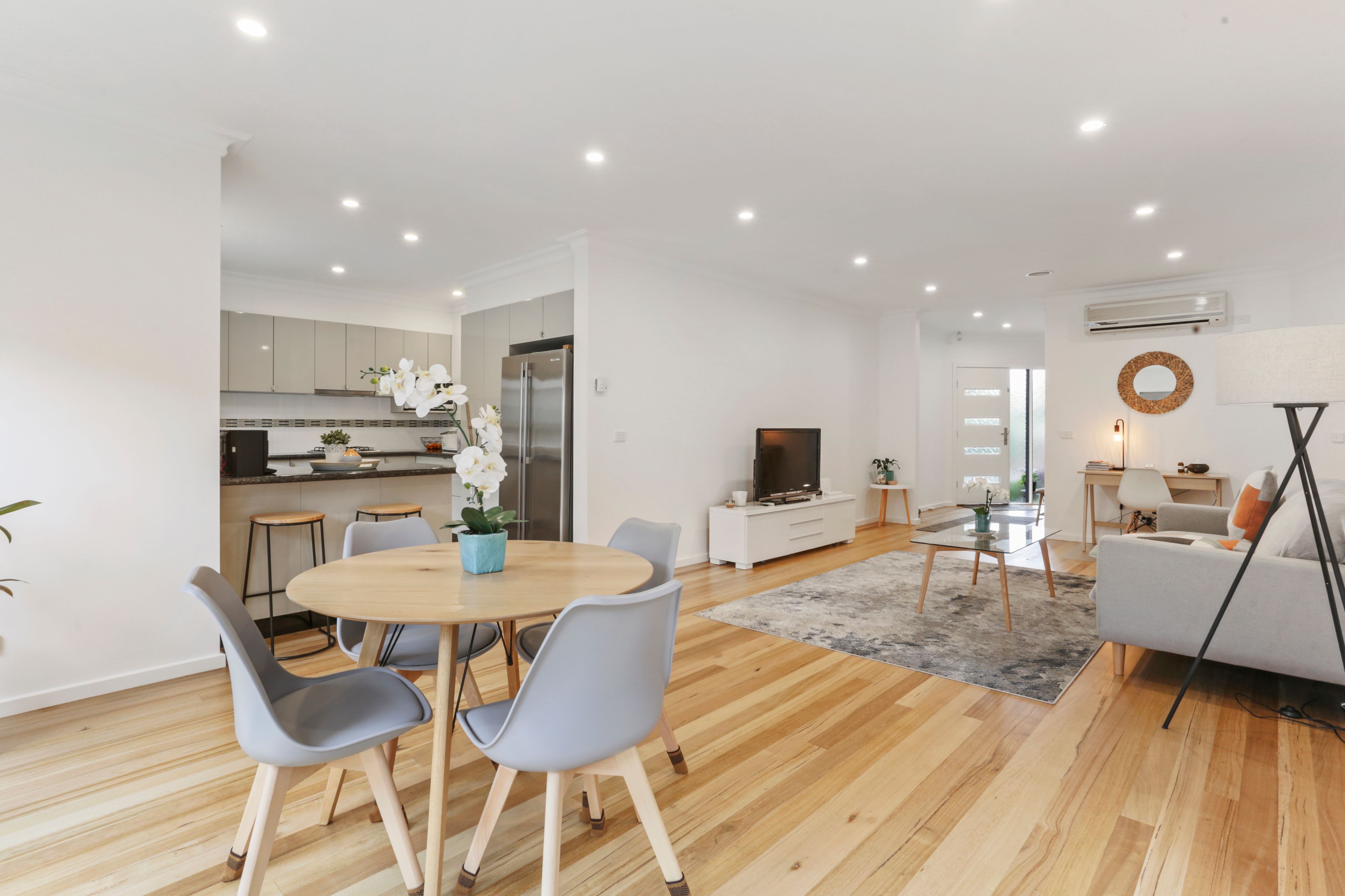 2/9 Alsace Street, Dandenong, VIC 3175