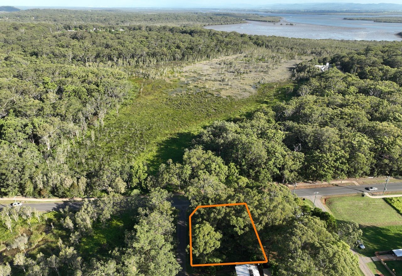 16 Maroondah Street, Russell Island, QLD 4184