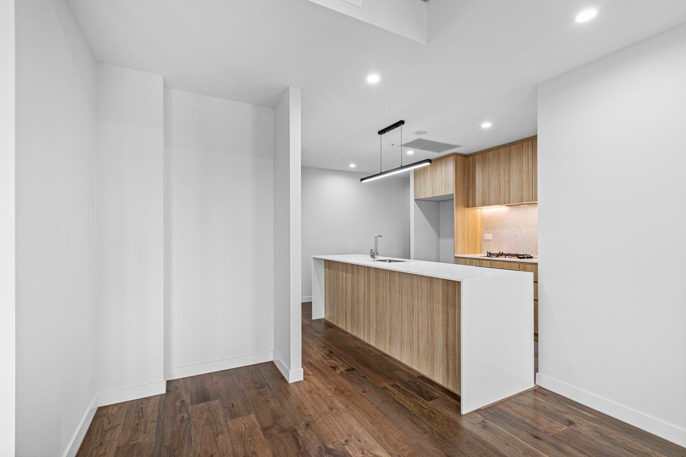 D204/94 Lakeside Parade, JORDAN SPRINGS, NSW 2747