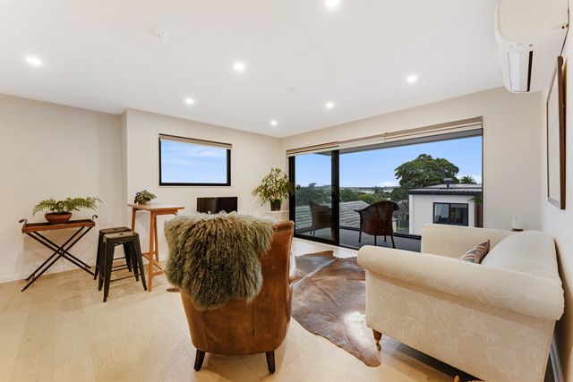6/64D Coronation Road, Mangere Bridge, Manukau City