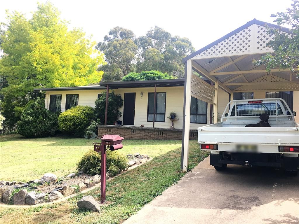44 Bartlett Street, Batlow, NSW 2730
