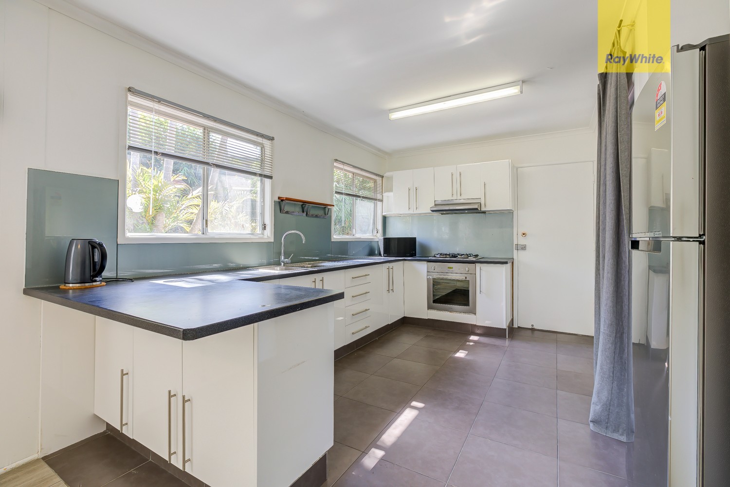 6 Naomi Court, Rochedale South, QLD 4123