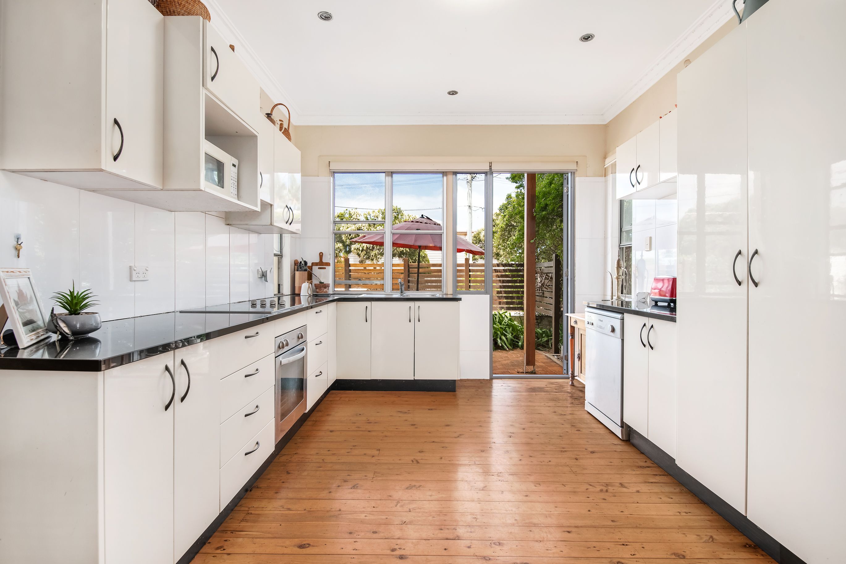 24 Osbourne Street, Scarborough, QLD 4020