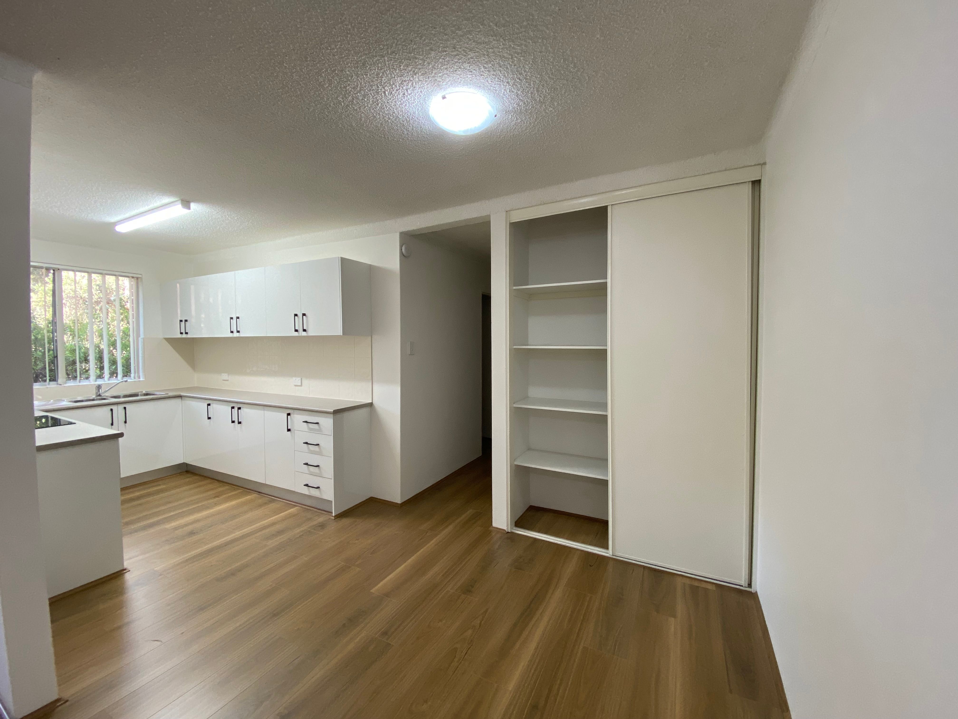 4/162 Sandal Crescent — photo 11 of 12