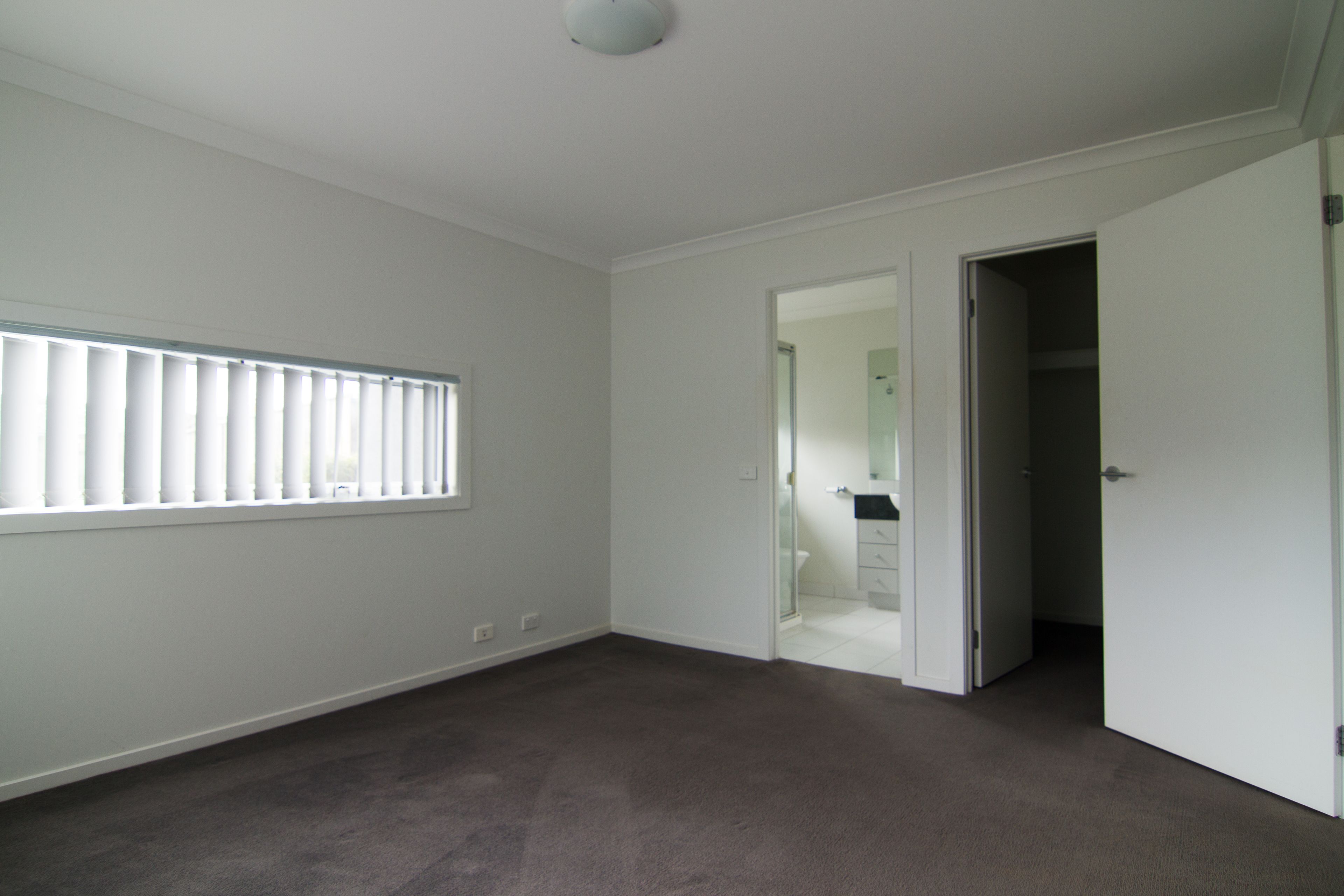 64 Kosta Boda Boulevard, Pakenham, VIC 3810