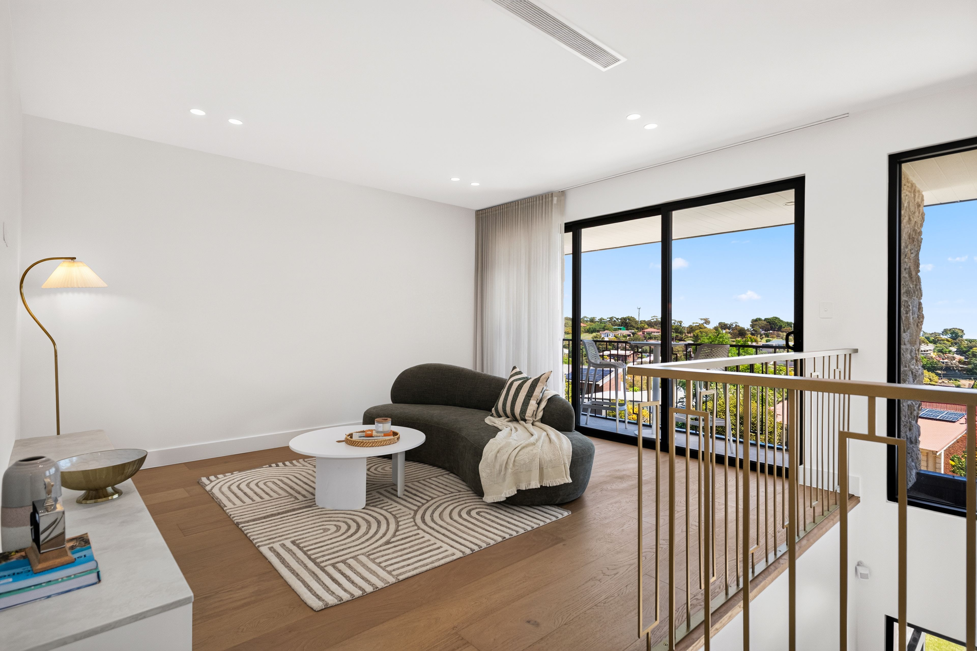 32 Ross Street — photo 14 of 19