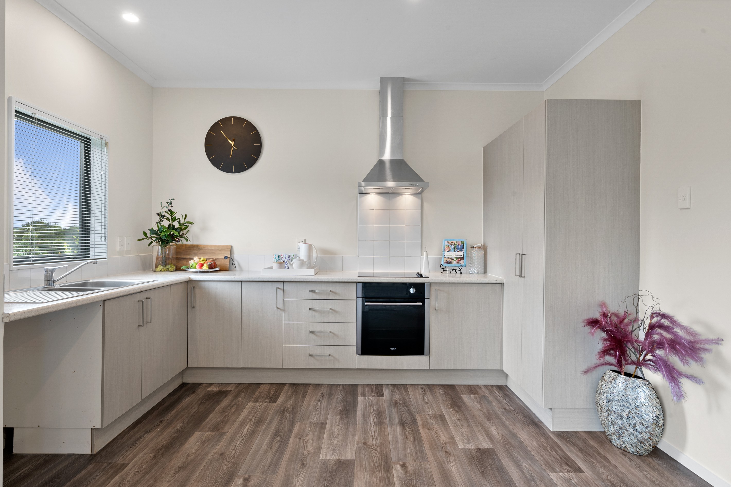 49 Becker Drive, Weymouth, Manukau City