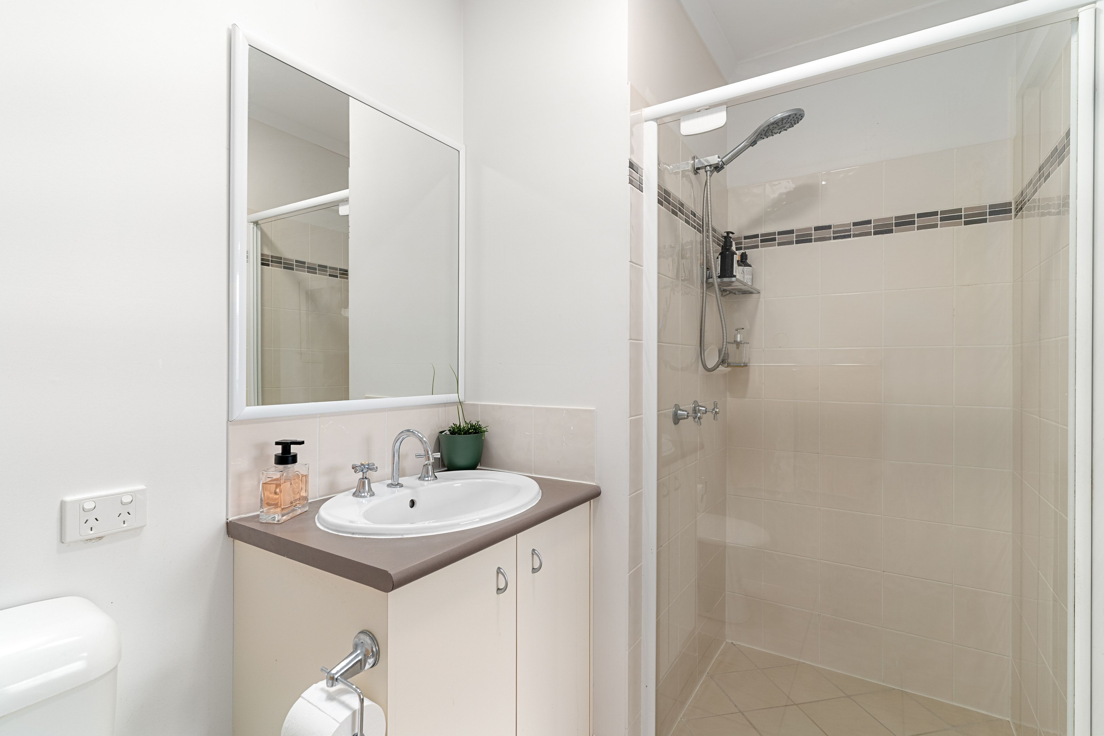 5/2a Swan Street — photo 14 of 24