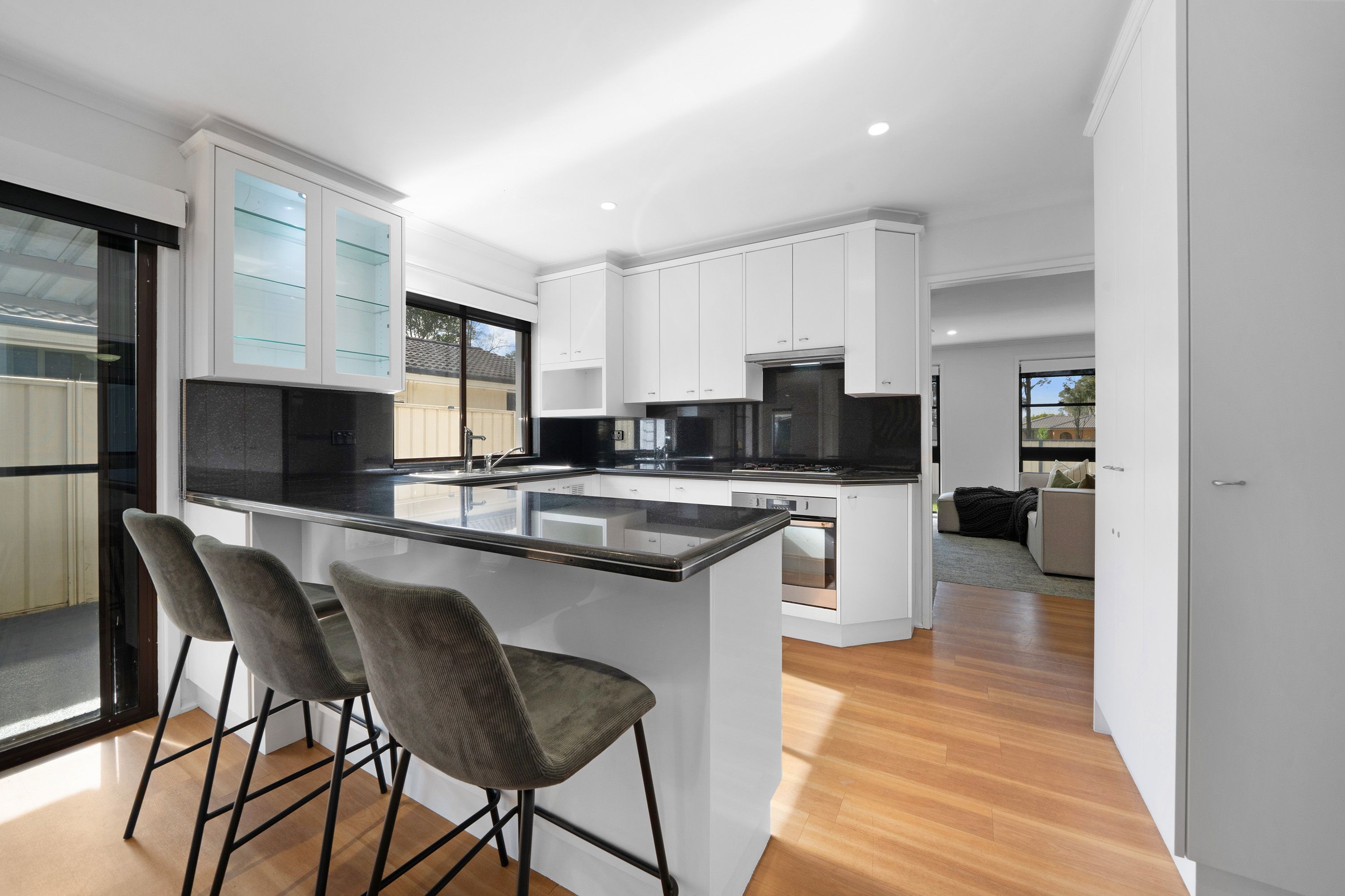 31 Madison Circuit, St Clair, NSW 2759