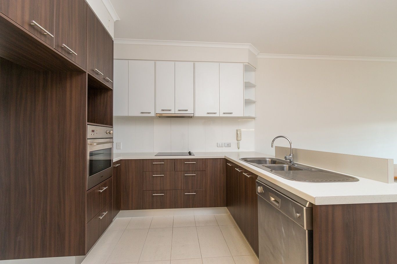 1/2170 Logan Road, Upper Mount Gravatt, QLD 4122