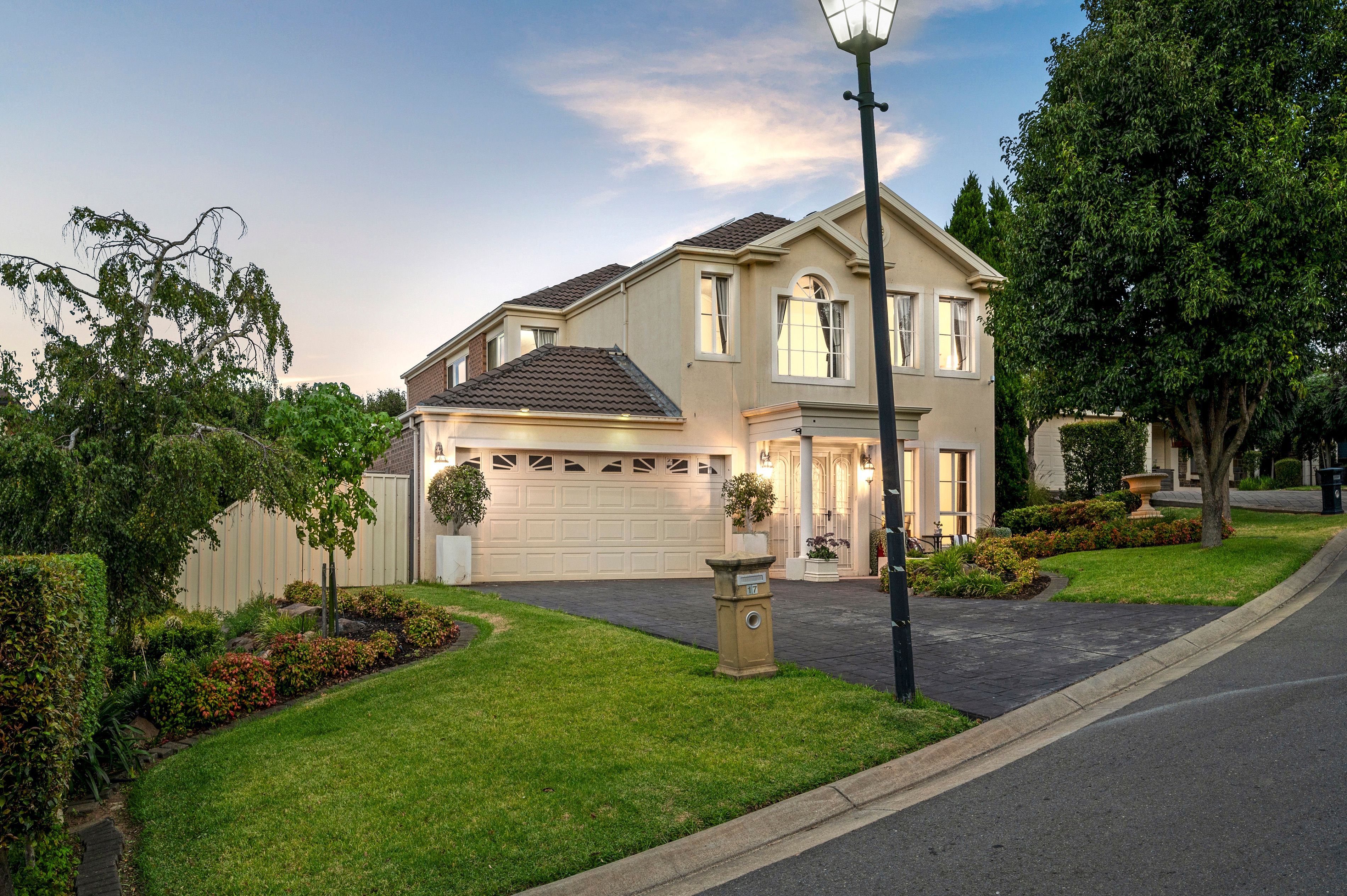 17 Stoneleigh Road, Golden Grove, SA 5125 Sold House Ray White Norwood