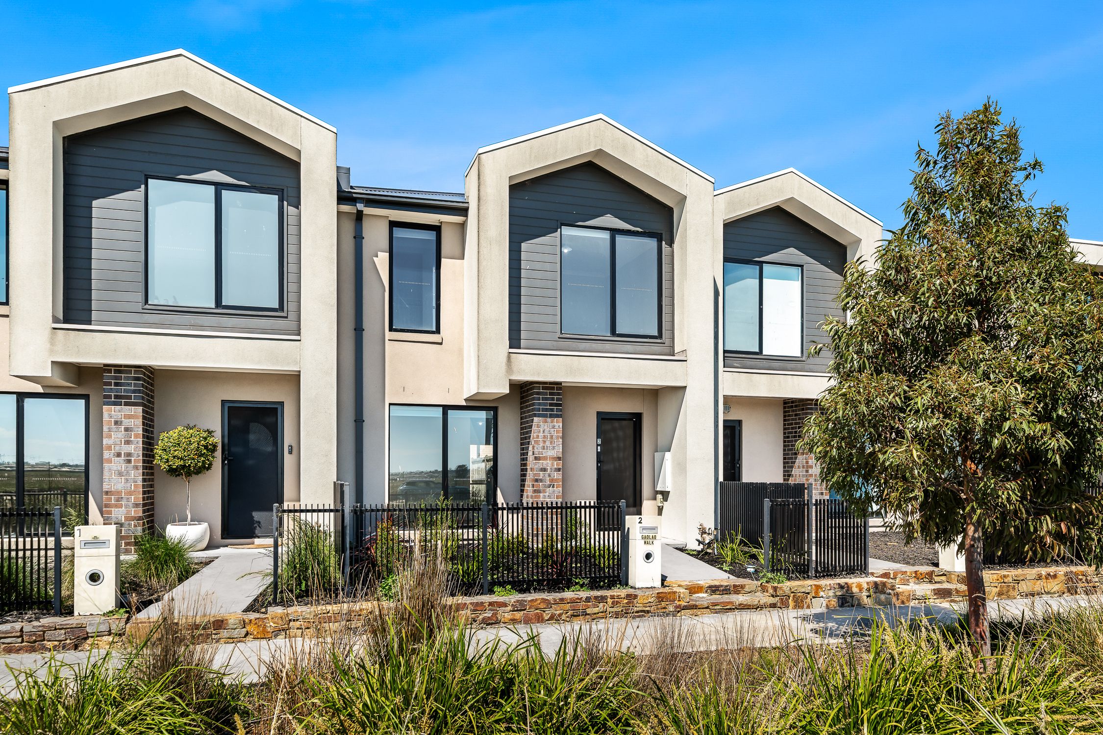 2 Gaolao Walk — photo from Ray White Pakenham