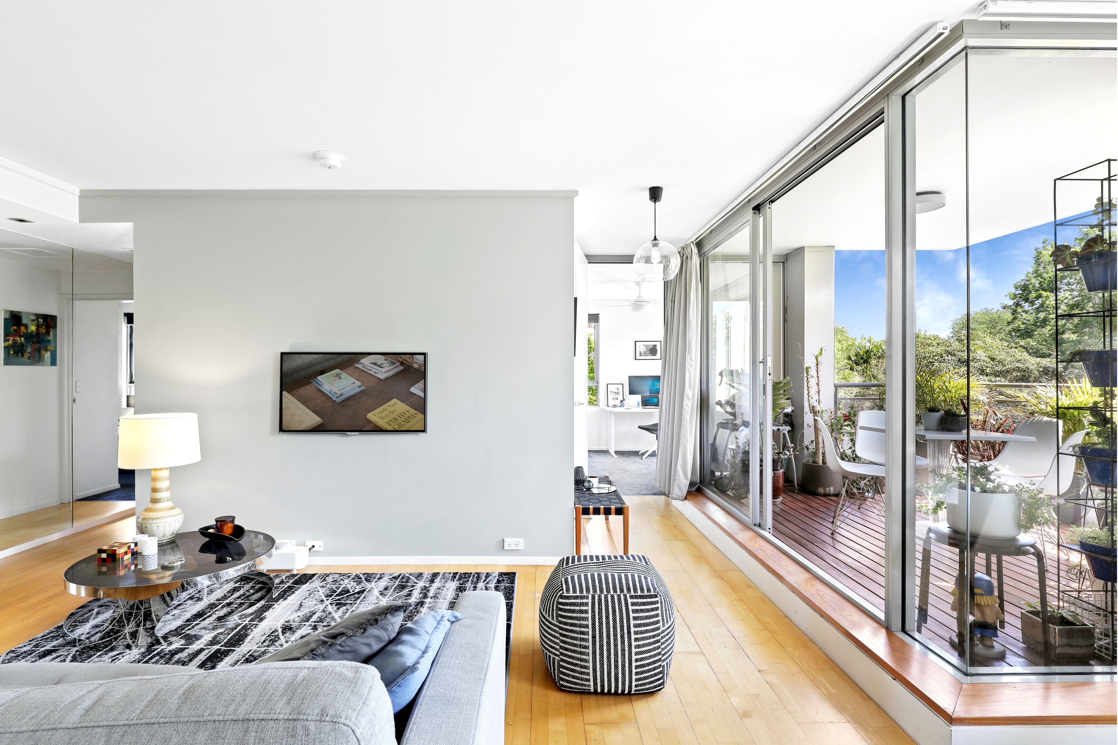 202/209 Albion Street, Surry Hills, NSW 2010