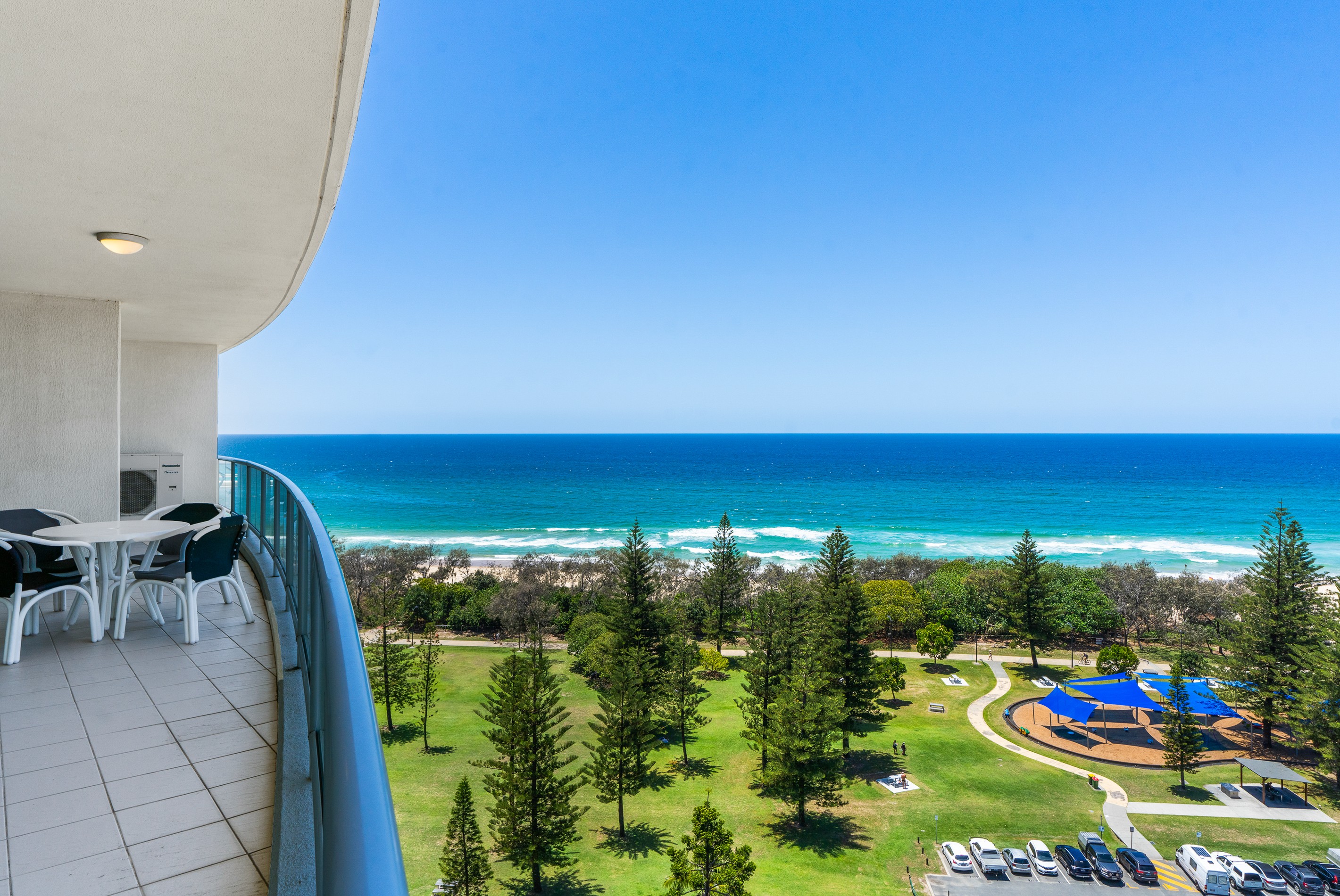 70/177 Old Burleigh Road, Broadbeach, QLD 4218