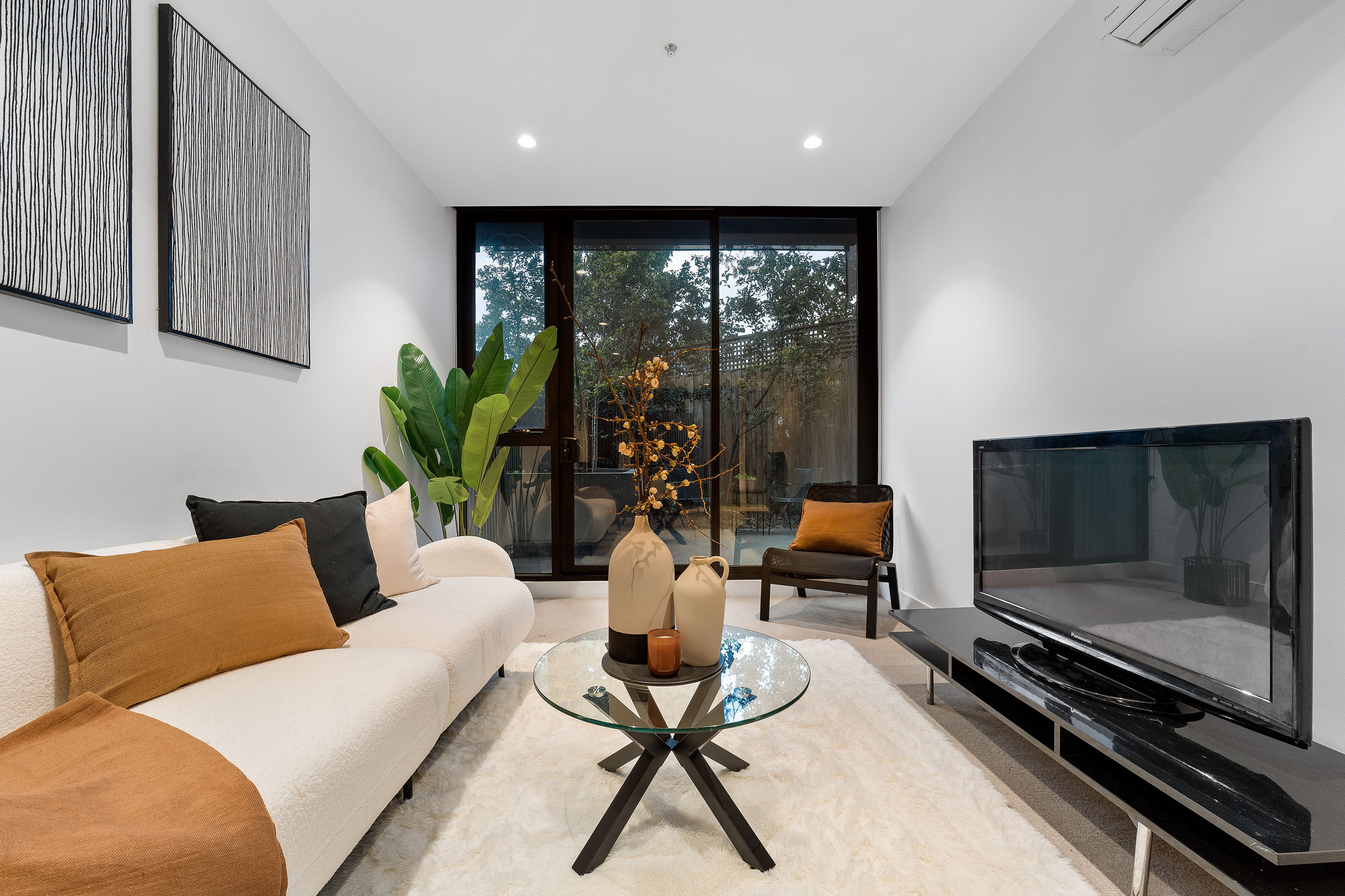 G4/25 Trent Street — photo 5 of 10