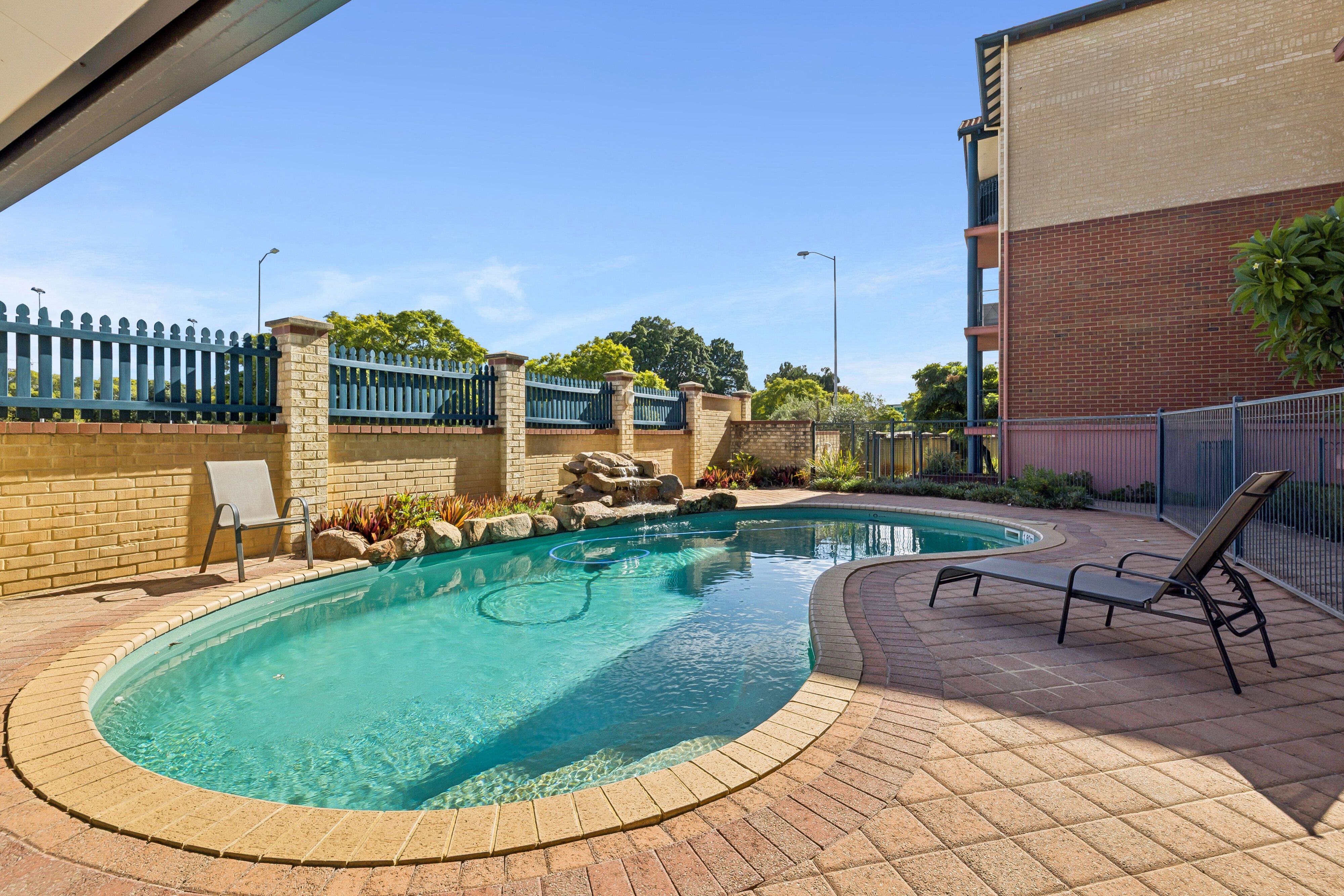112/7-11 Heirisson Way, Victoria Park, WA 6100