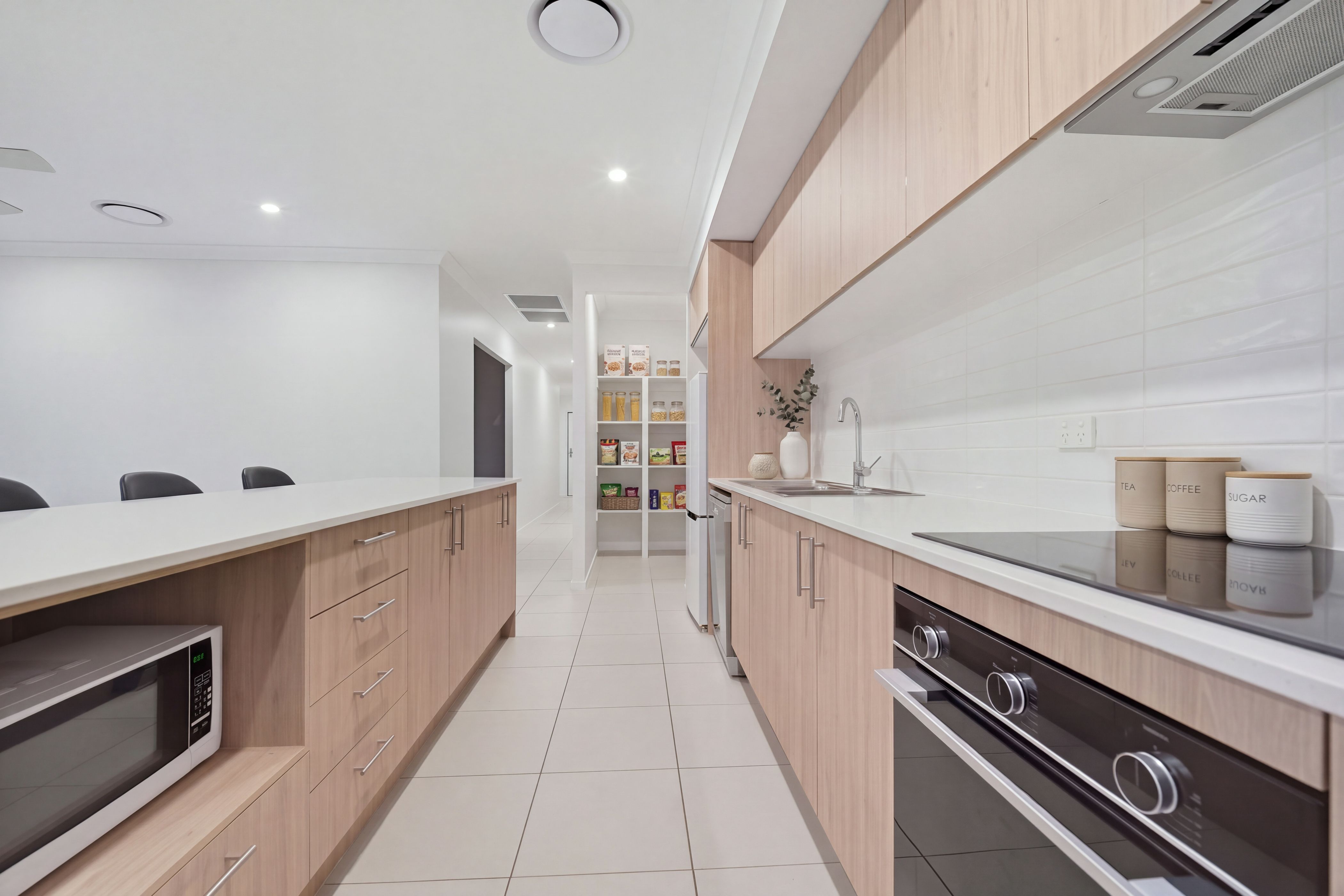 14 Barunga Street — photo 3 of 14