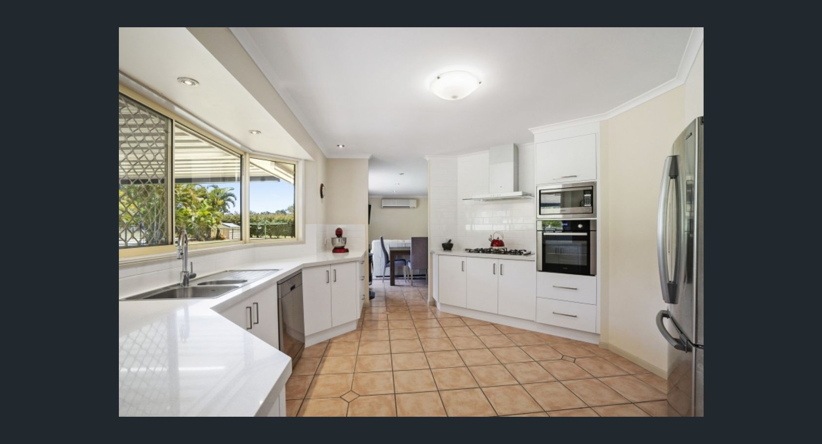 Camp Mountain, QLD 4520