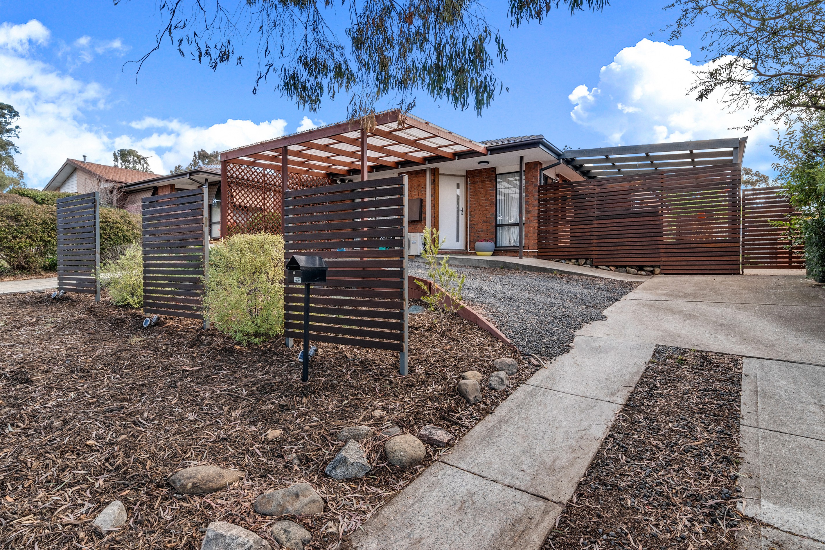 4 Myles Close, Calwell, ACT 2905
