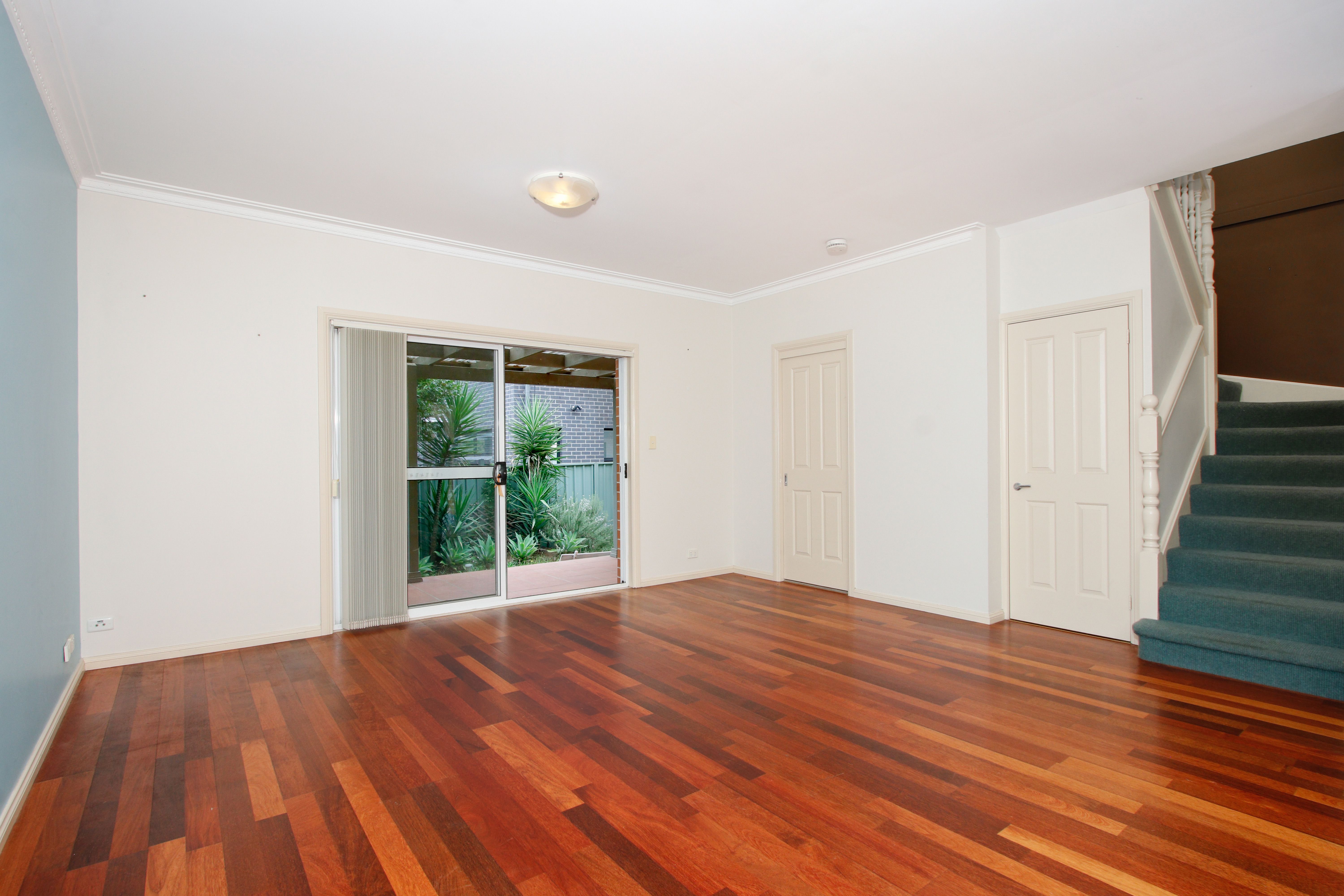 2/186-190 Bath Road, Kirrawee, NSW 2232