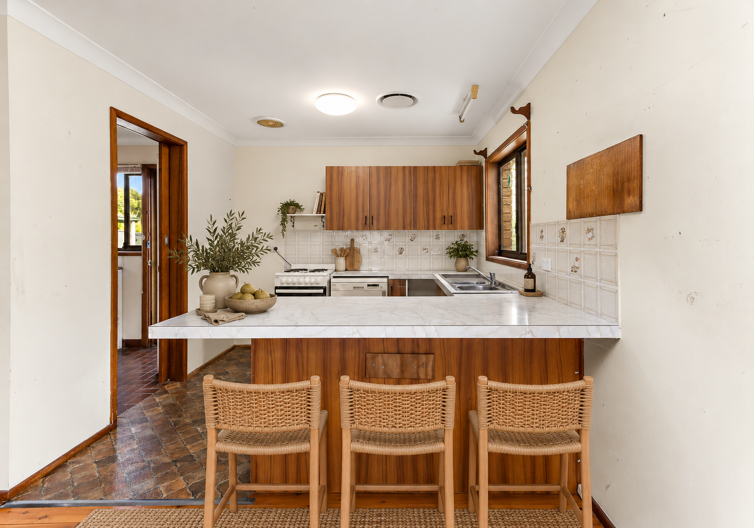 3 Bolt Street — photo 3 of 16