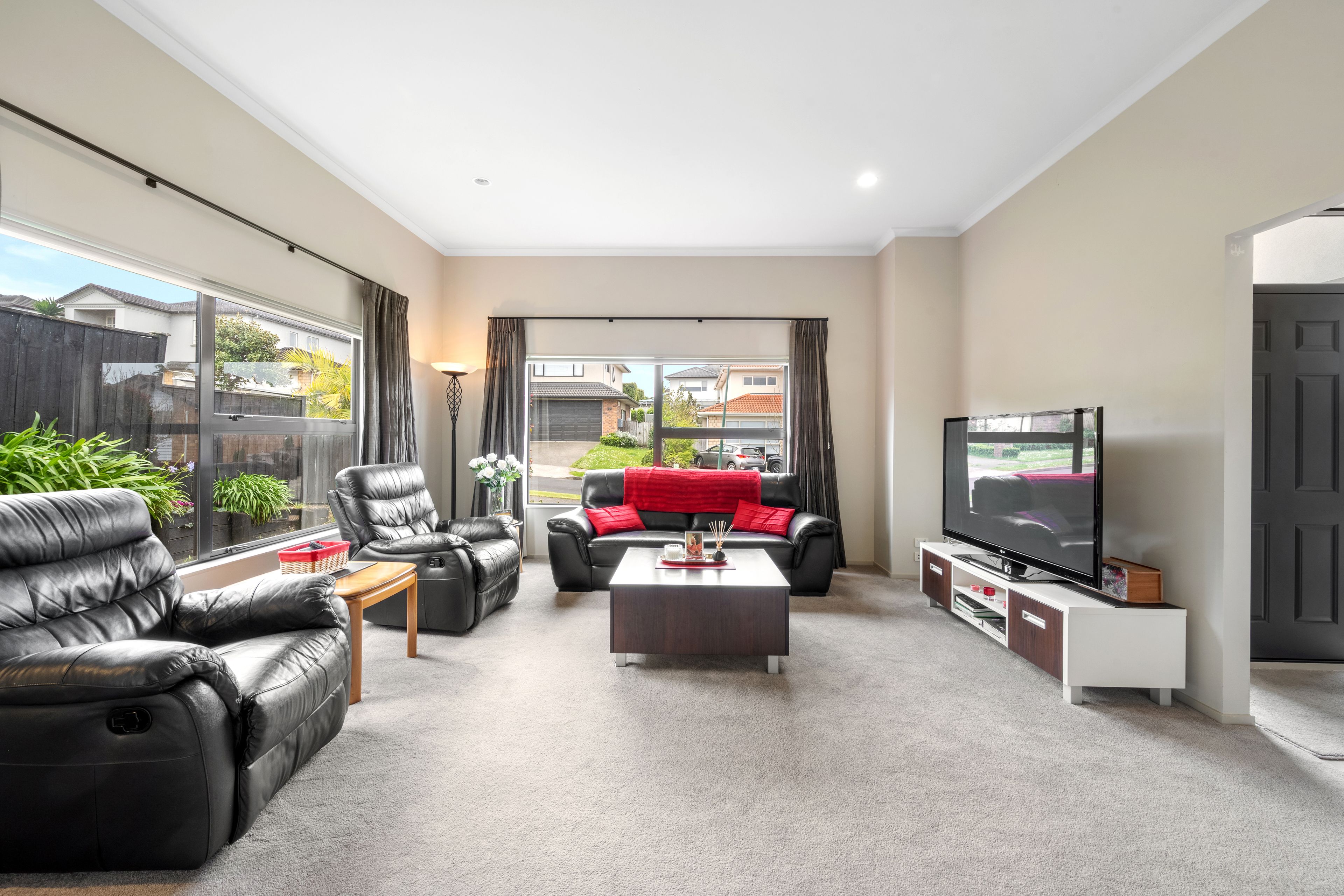 14 Gibbston Crescent, Flat Bush, Manukau City
