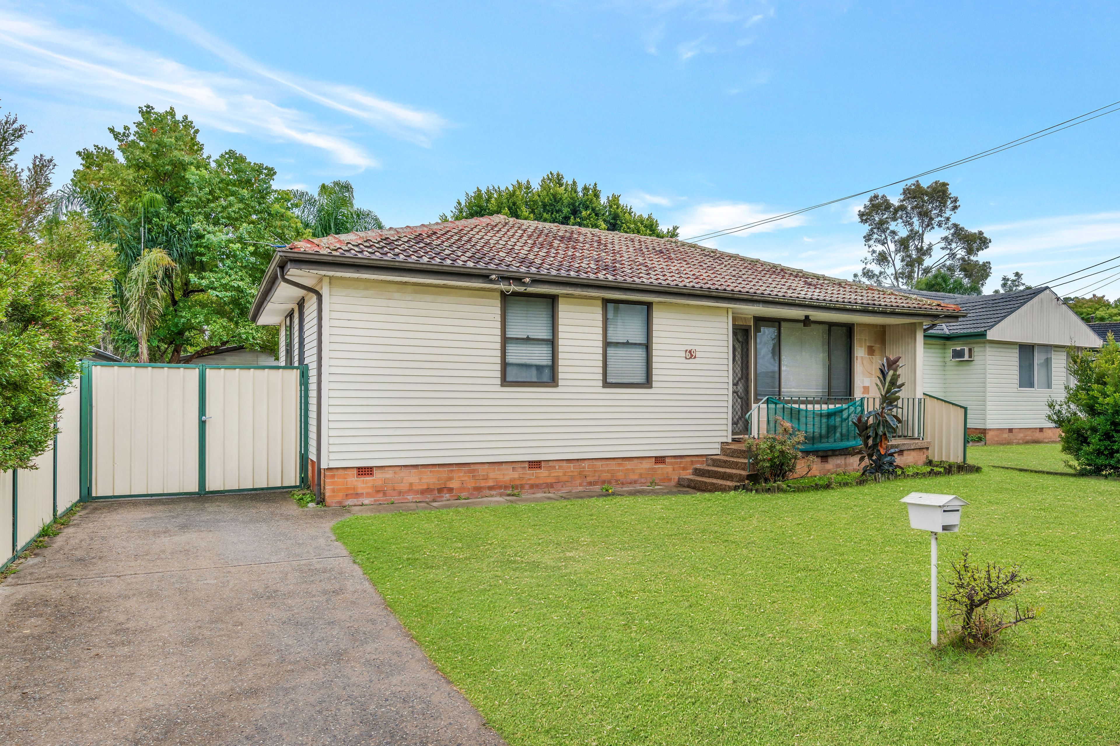 69 Maxwells Avenue, Ashcroft, NSW 2168